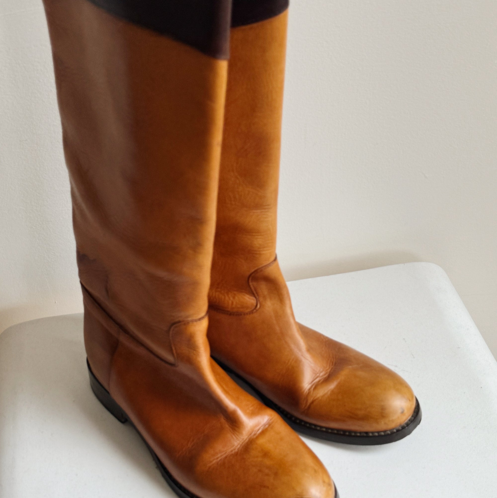 Tobacco Two-Tone Leather Riding Boots | Size 38