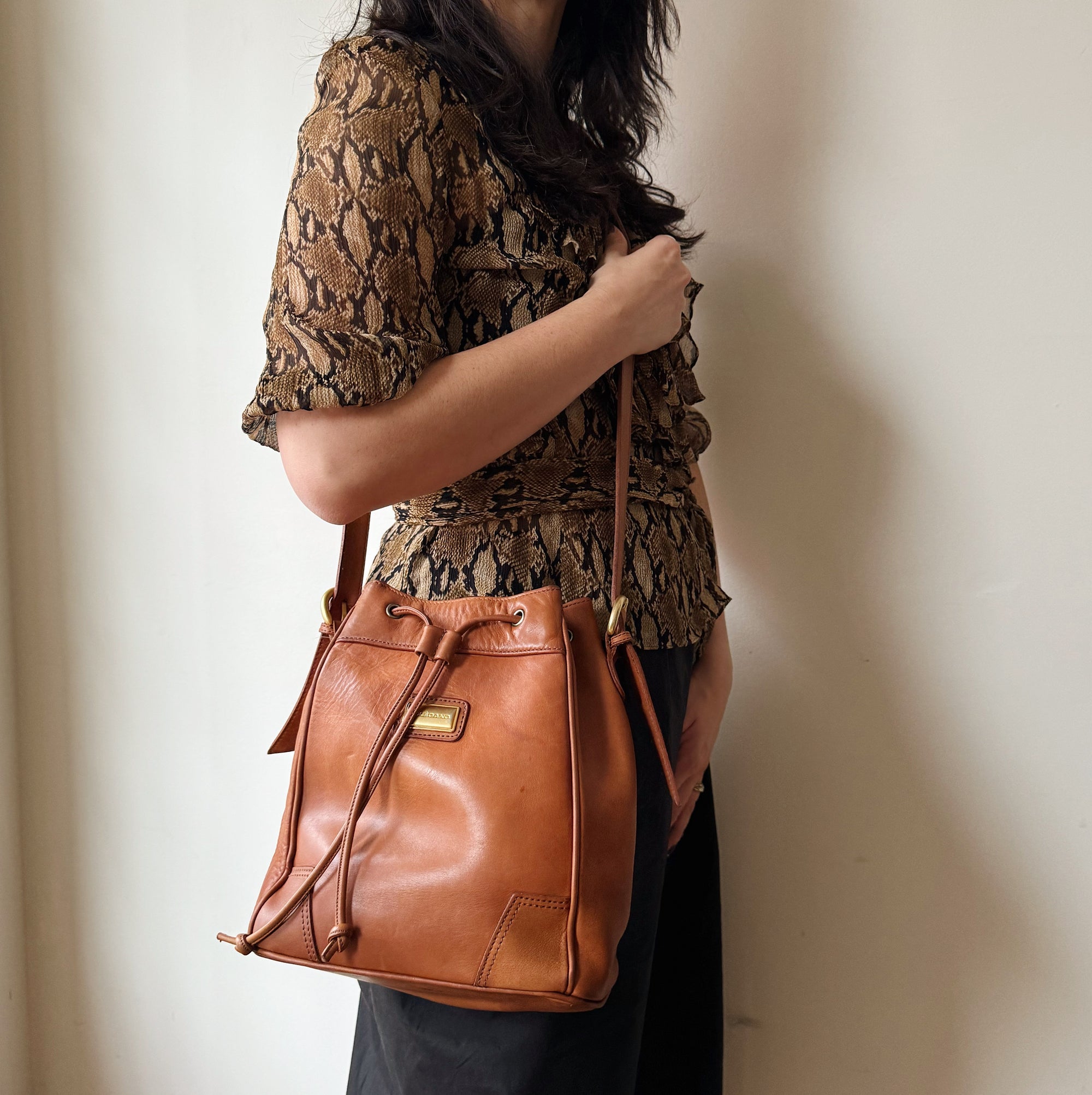 Auburn Drawstring Leather Purse