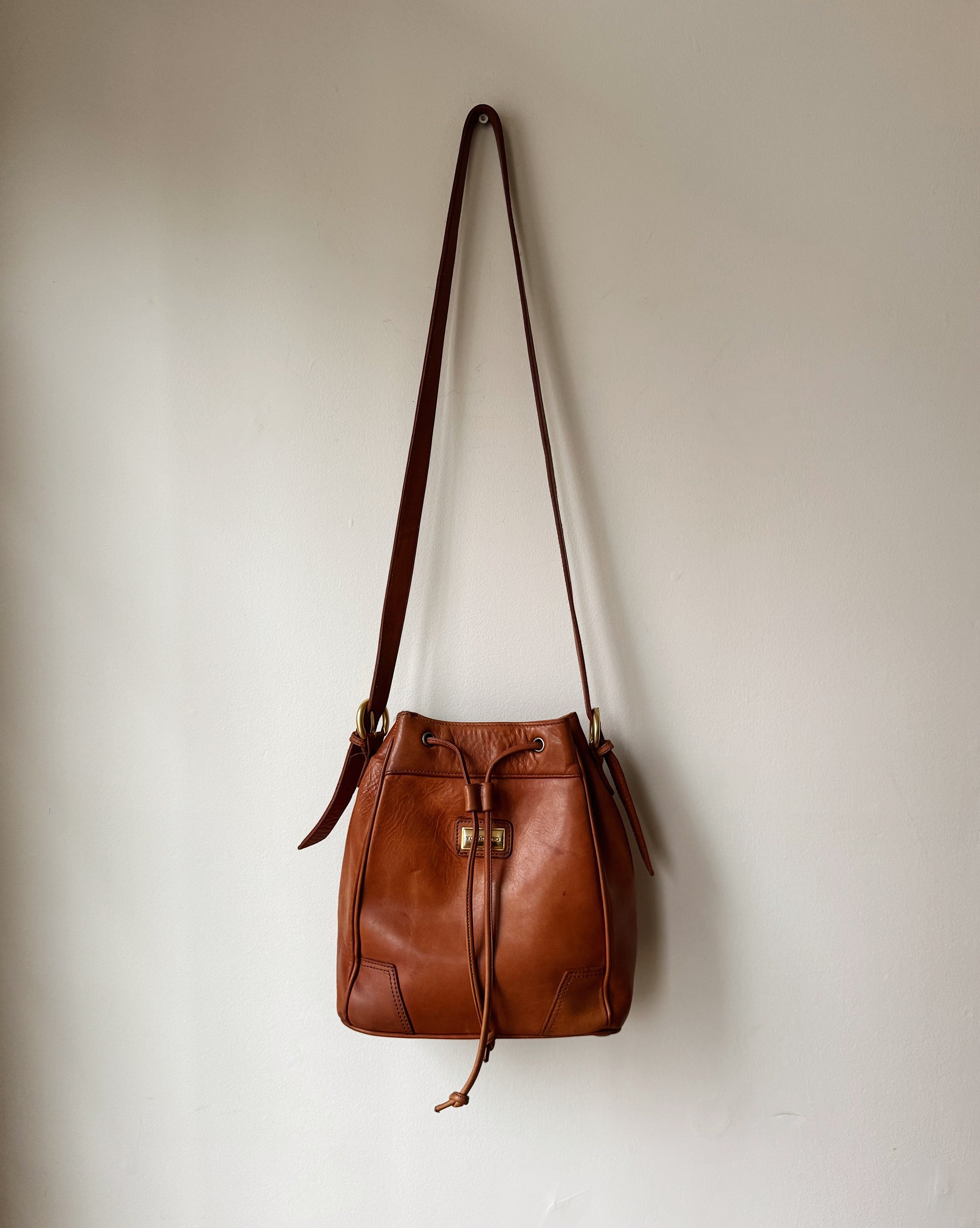 Auburn Drawstring Leather Purse