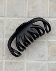French Hair Claw in Black