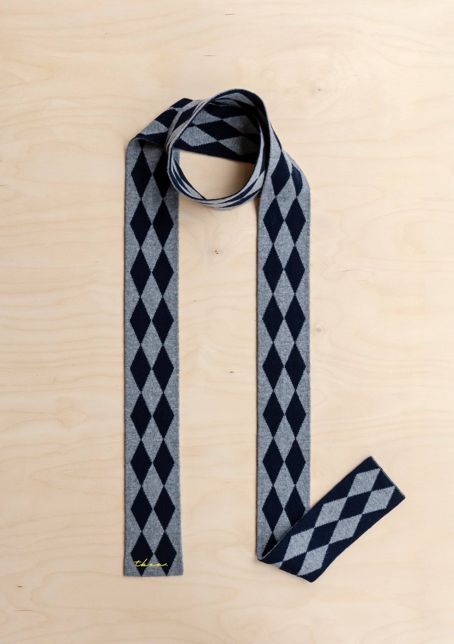 TBCo | Merino Wool Skinny Scarf in Charcoal Harlequin