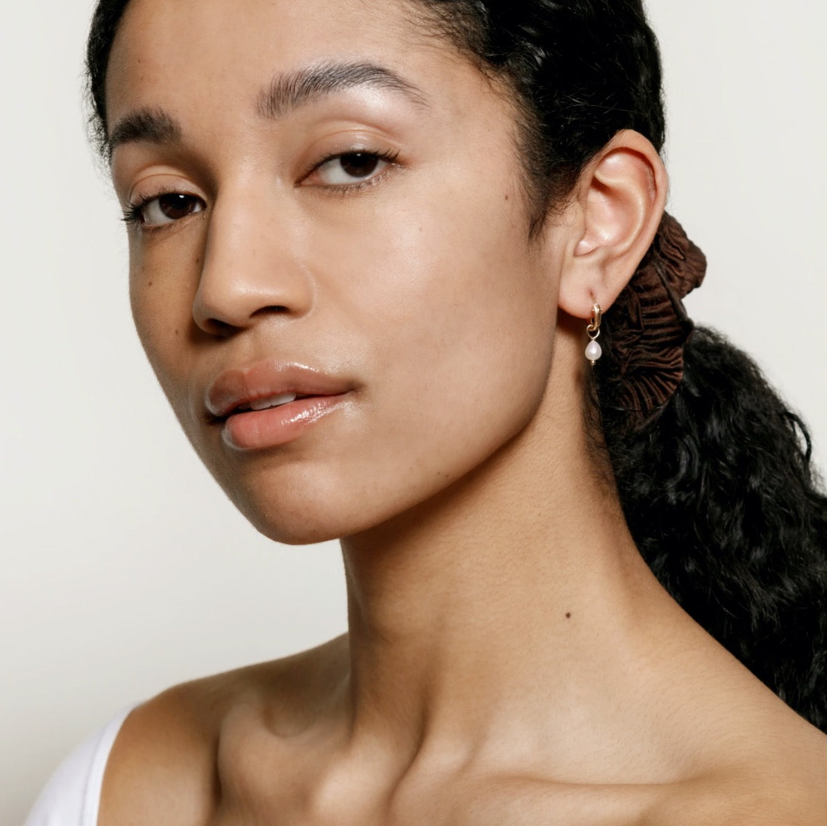 Wolf Circus | Small Pearl Hoops in Gold
