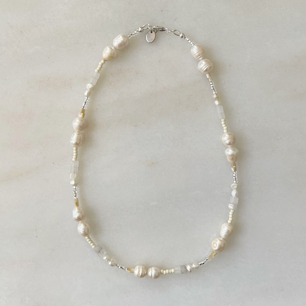 Sea + Pattern | Mixed Pearly Necklace