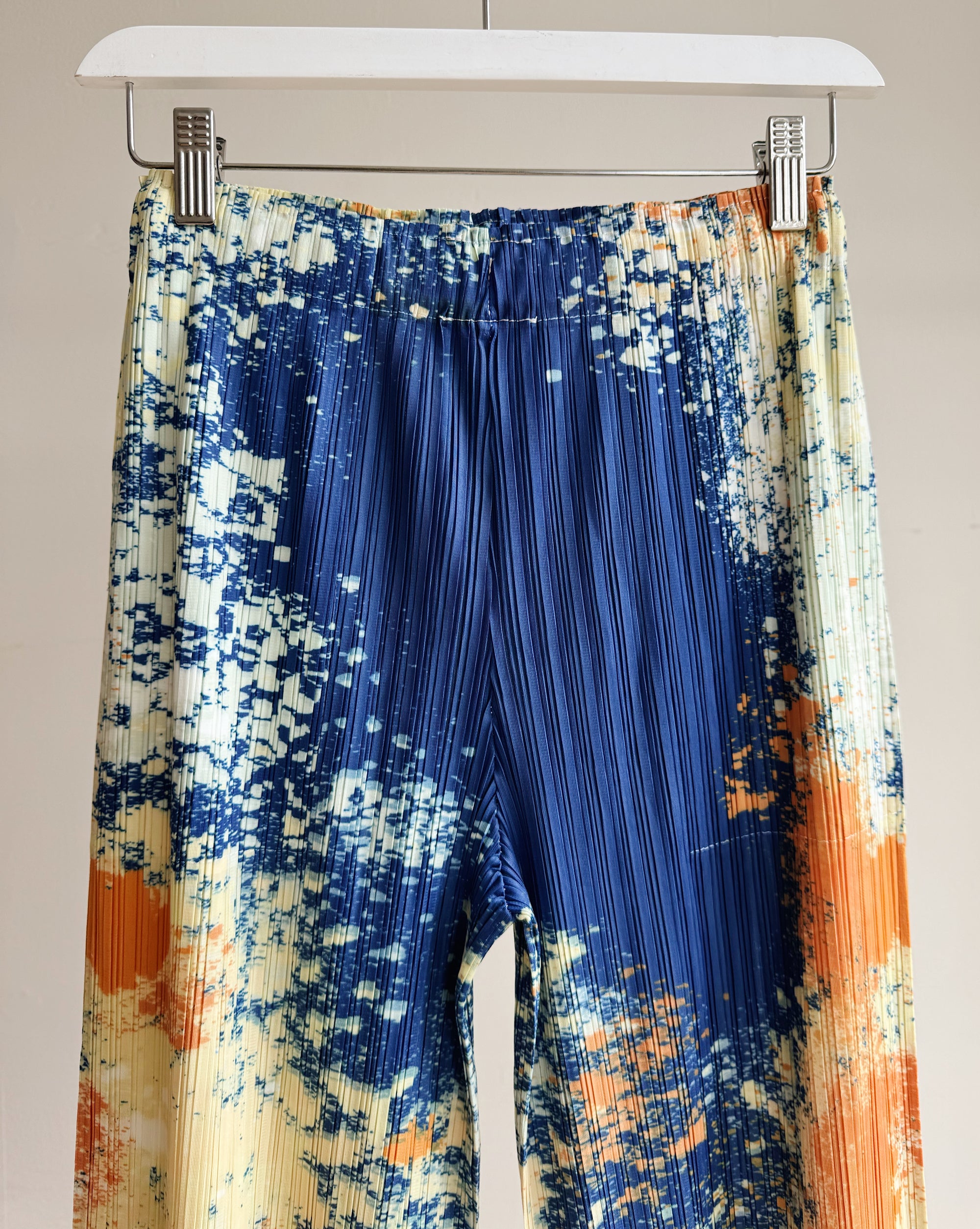 Watercolour Abstract Pleated Trousers
