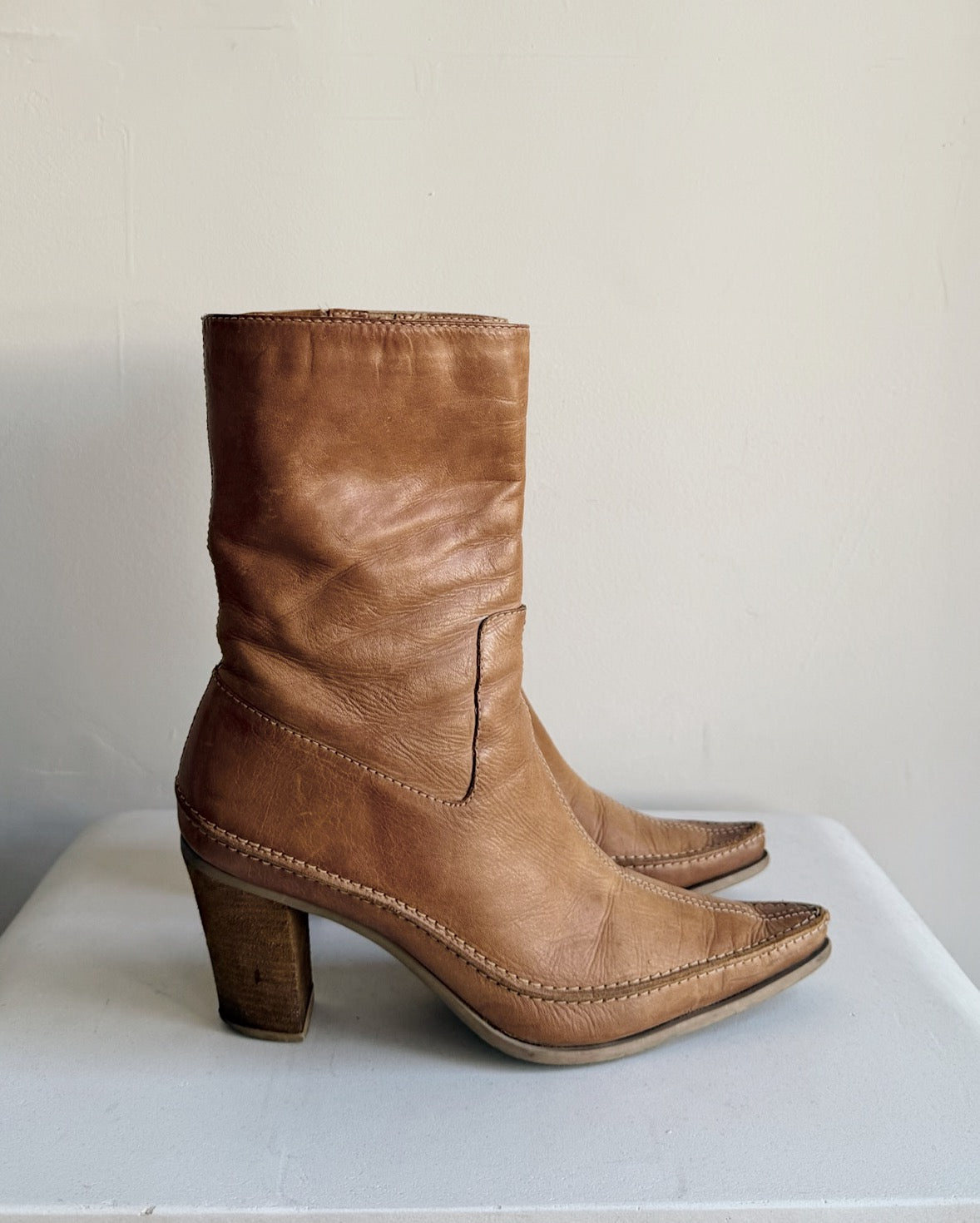 Camel Leather Western Boots  | Size 8