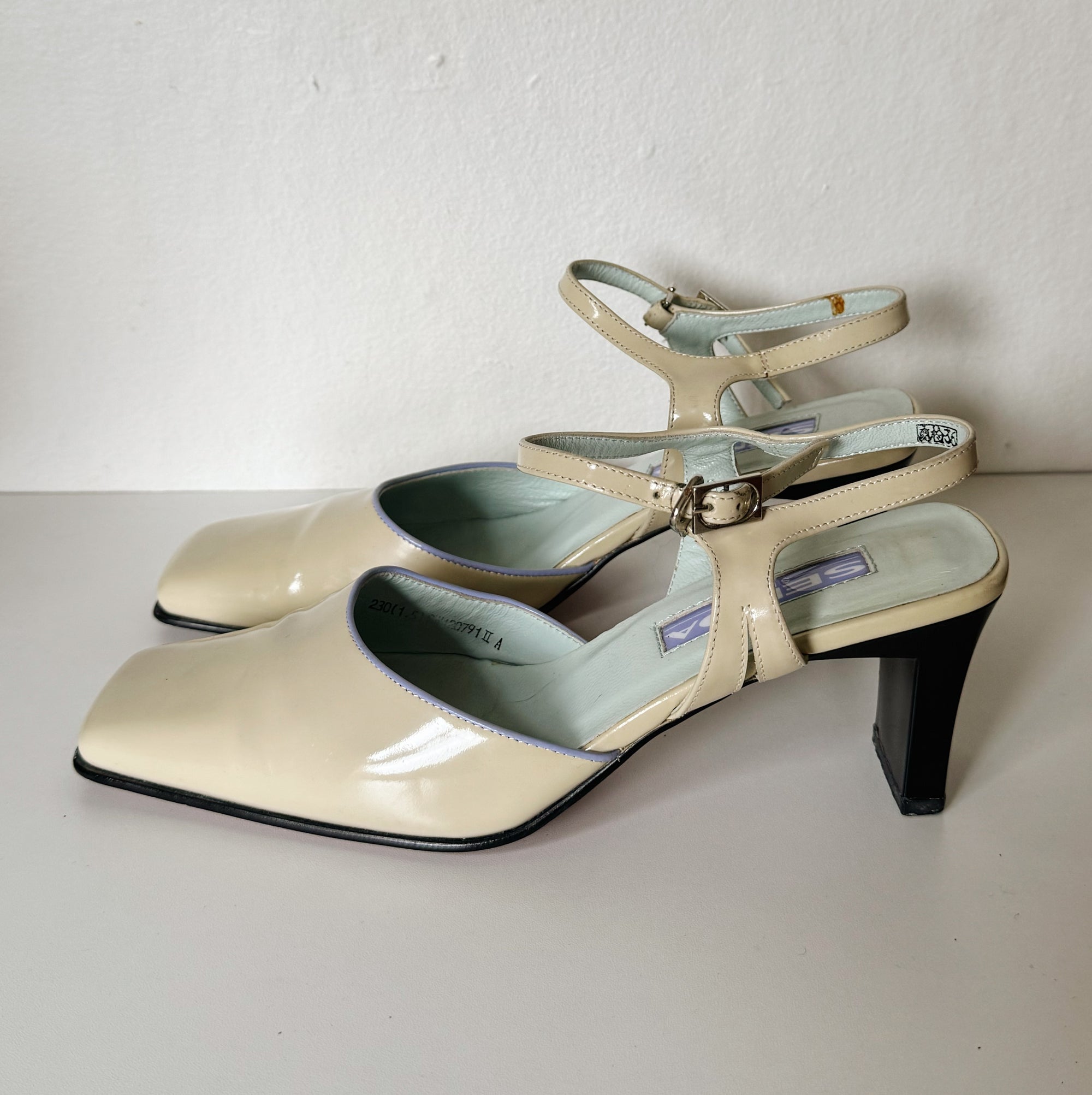 Cream Patent Leather Slingback Heels | Size 36 - Hey Jude