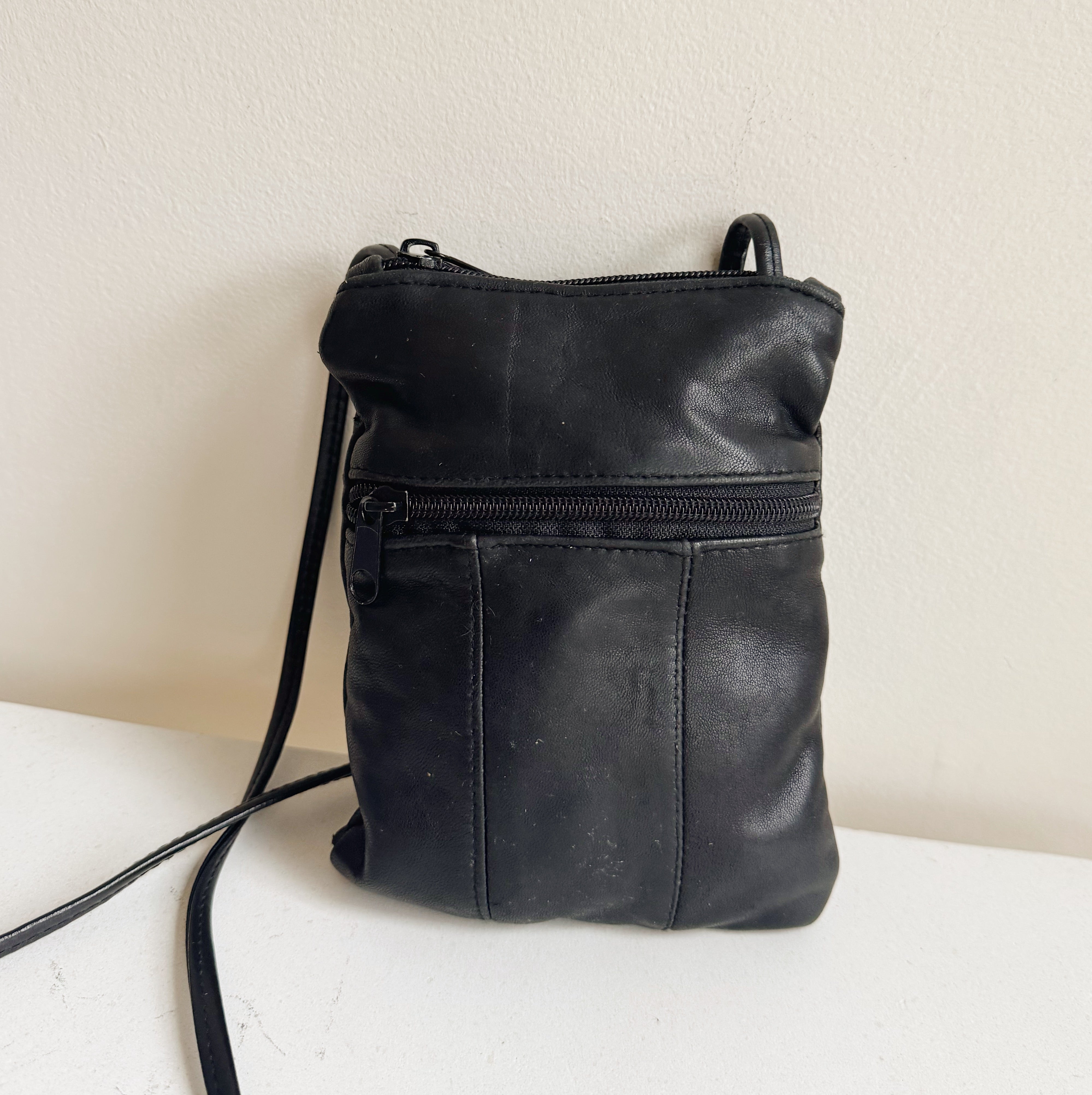 ショルダーバッグ HUECLOSET Pocket Vintage Leather Shoulder Bag 25KERO243 pocket vintage cross shoulder bag - Delight-J | 60% - Asian