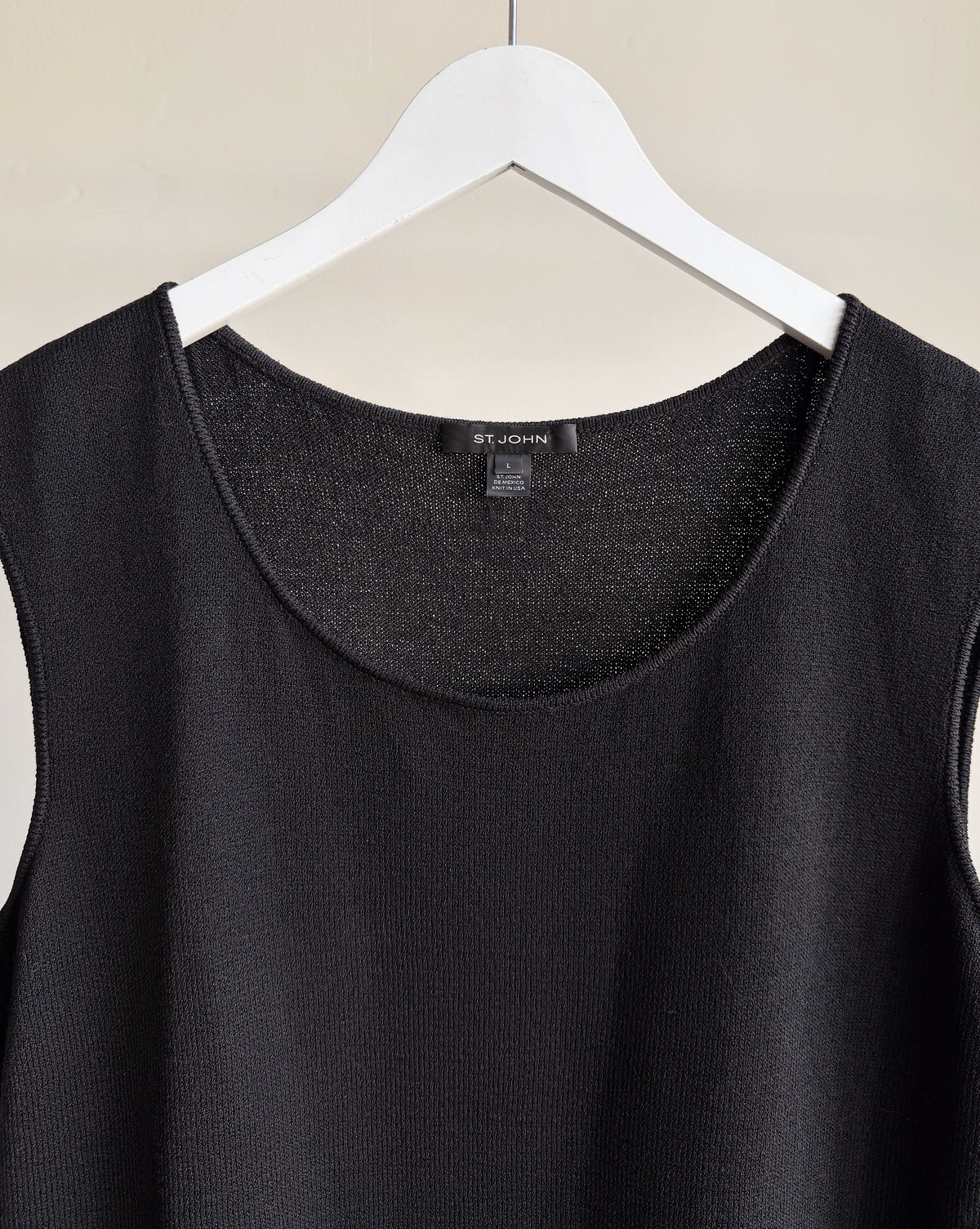 St John Black Wool Round Neck Knit