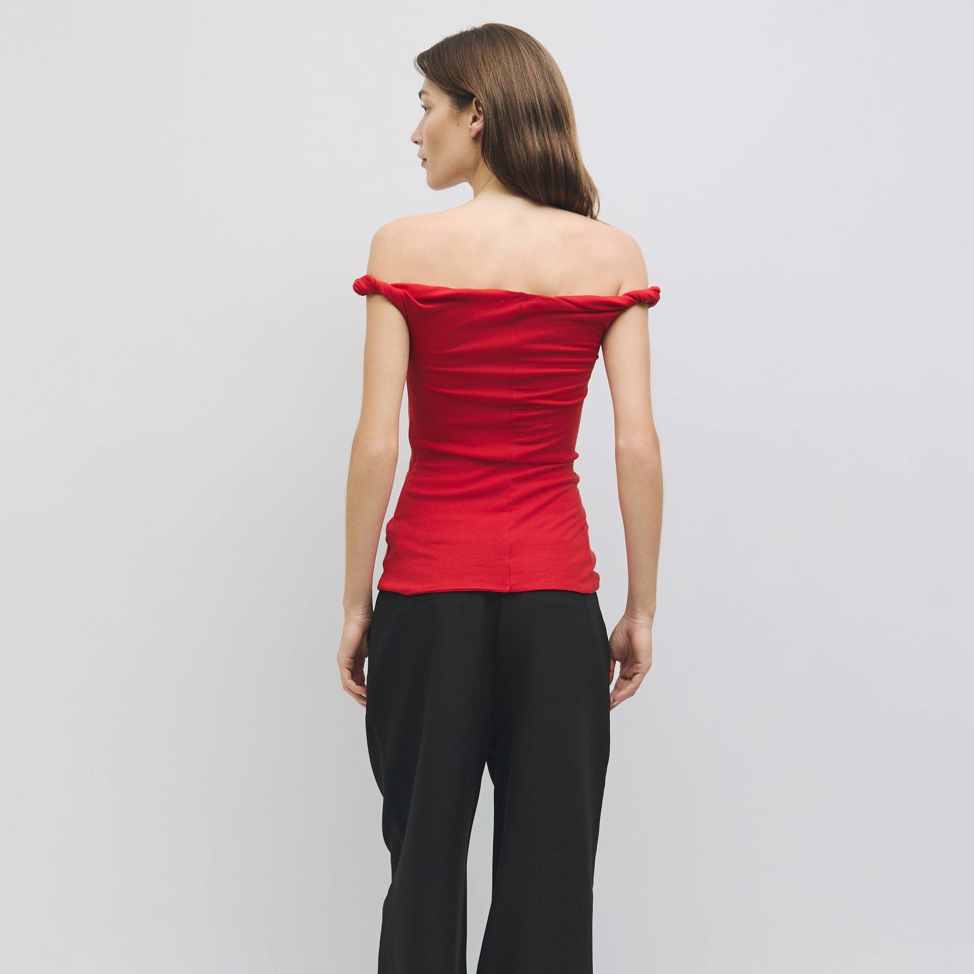 Mod Ref | Alix Twist Top in Red - Hey Jude