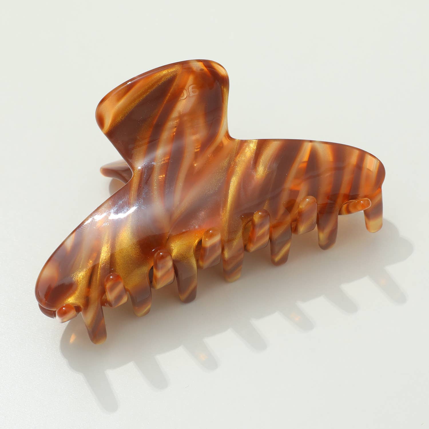 Adorro | Caramel Hair Claw