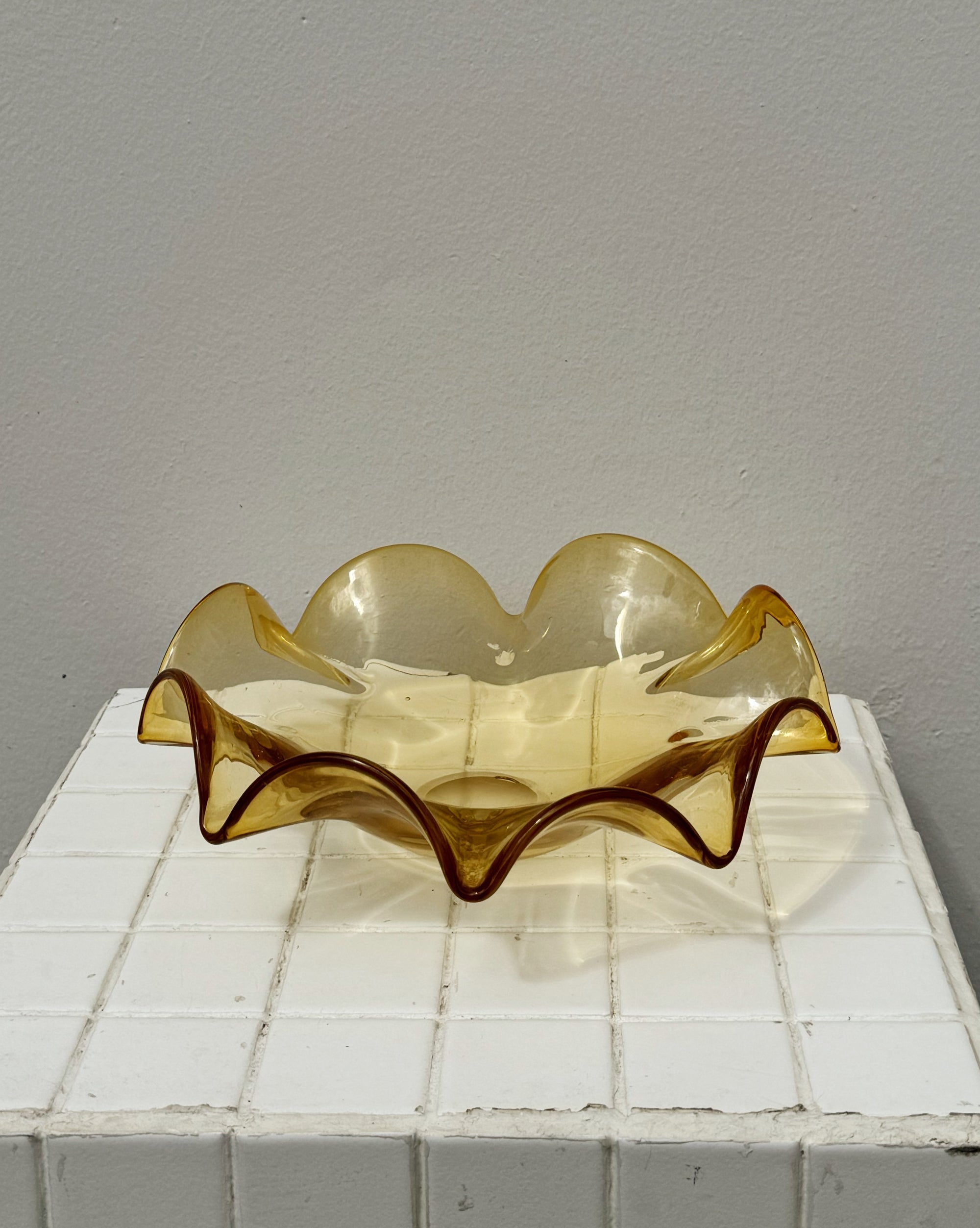 Amber Ruffle Glass Bowl - Hey Jude