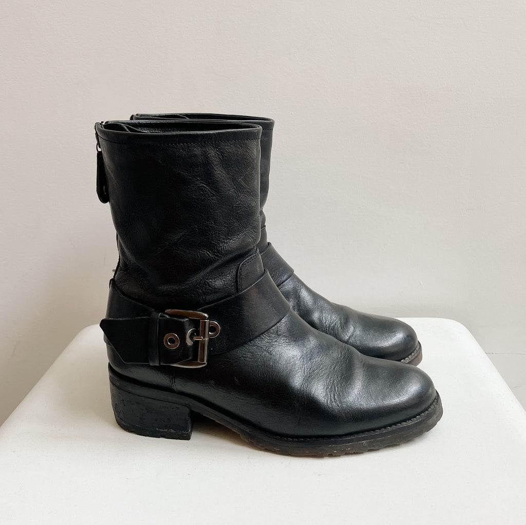 Obsidian Leather Riding Boots | Size 8