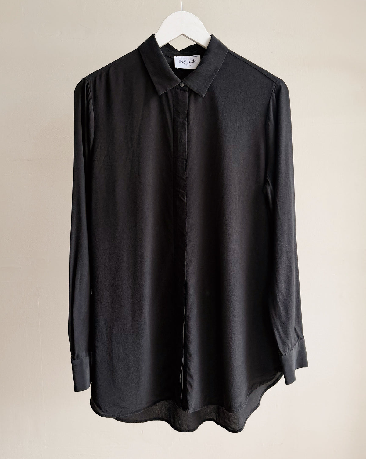 Obsidian Classic Silk Button Up - Hey Jude