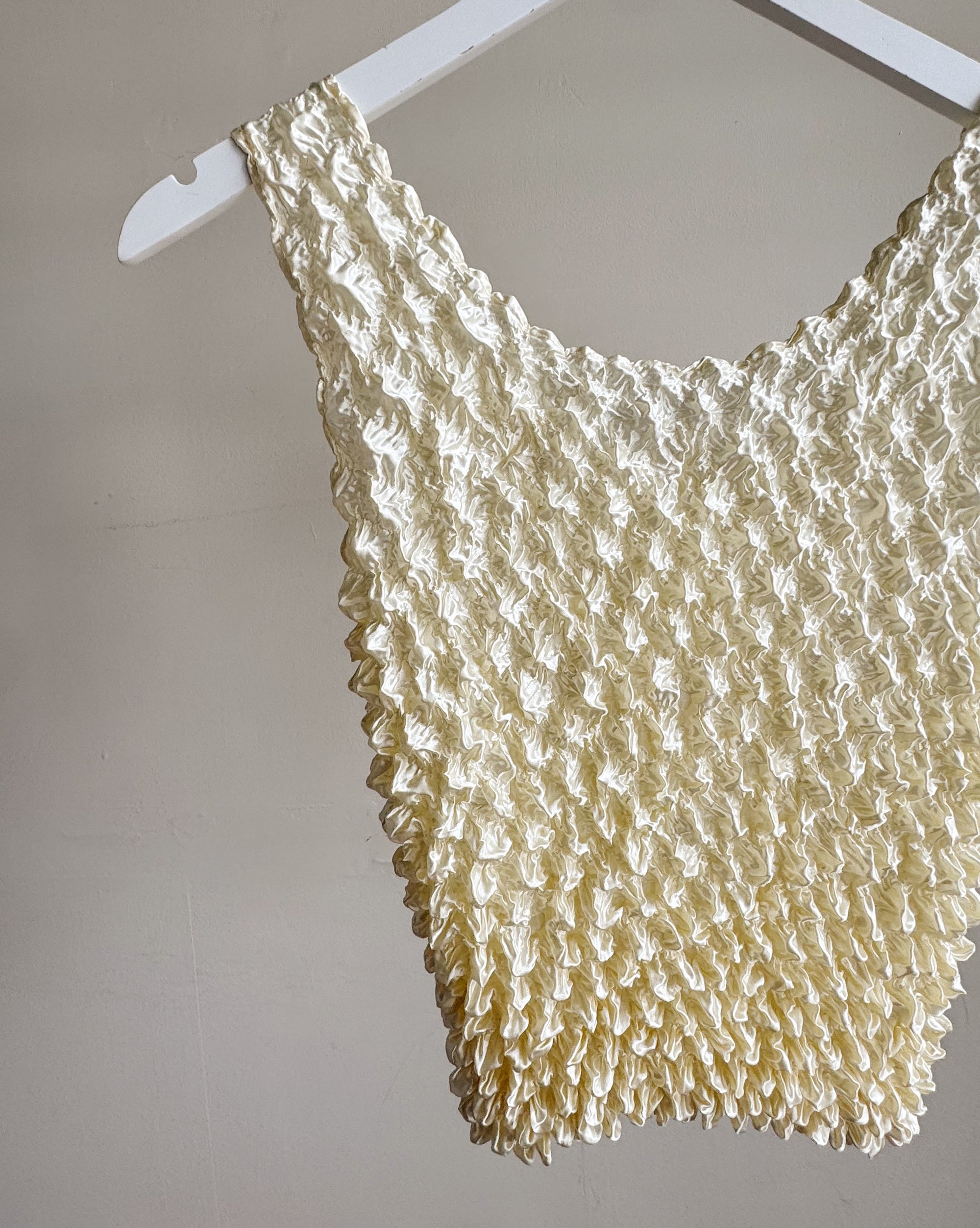 Cream Textured Popcorn Tank