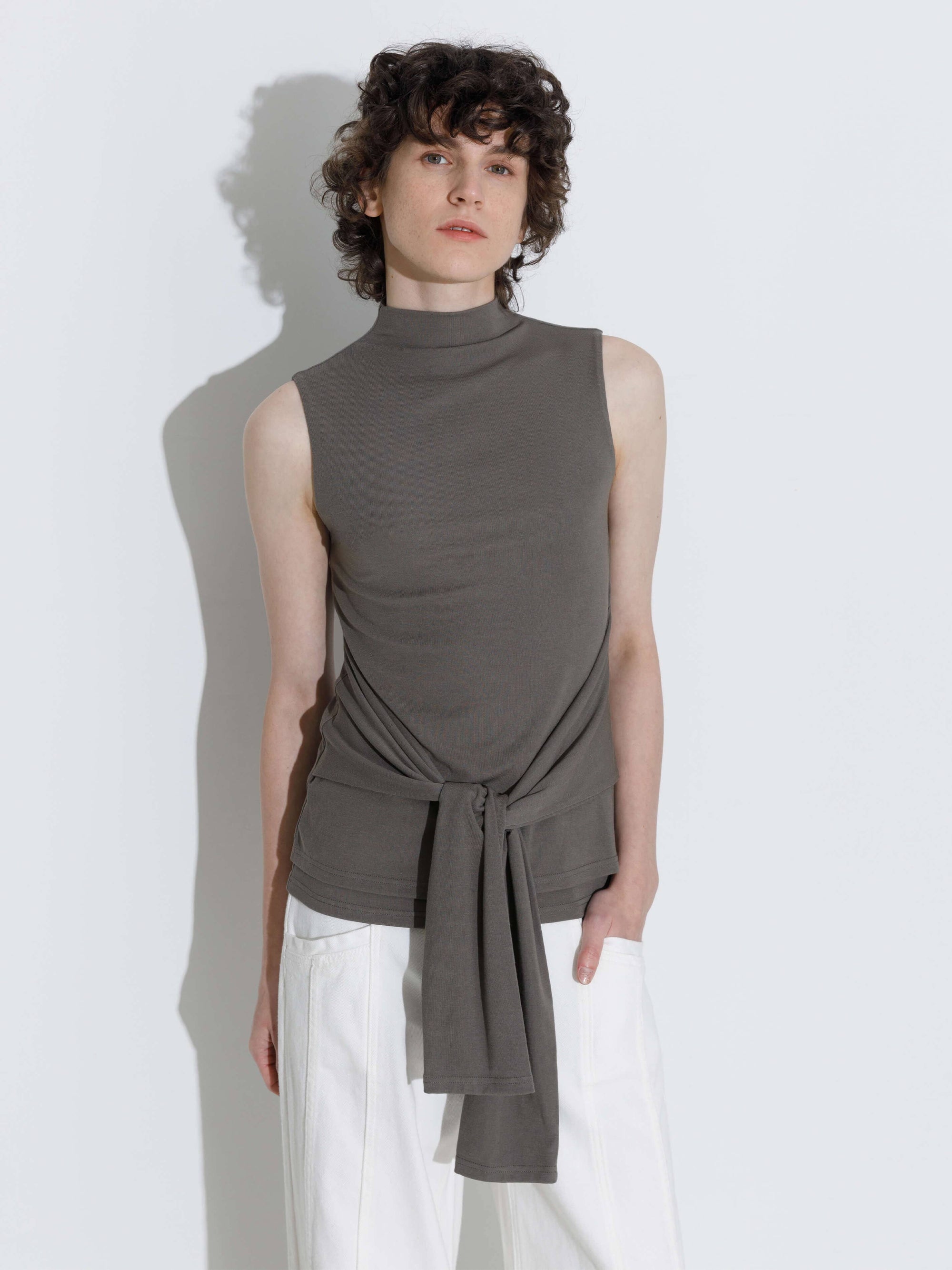 CUBIC - Tie-Detail Sleeveless Mock Neck Top: Gray / S - Hey Jude