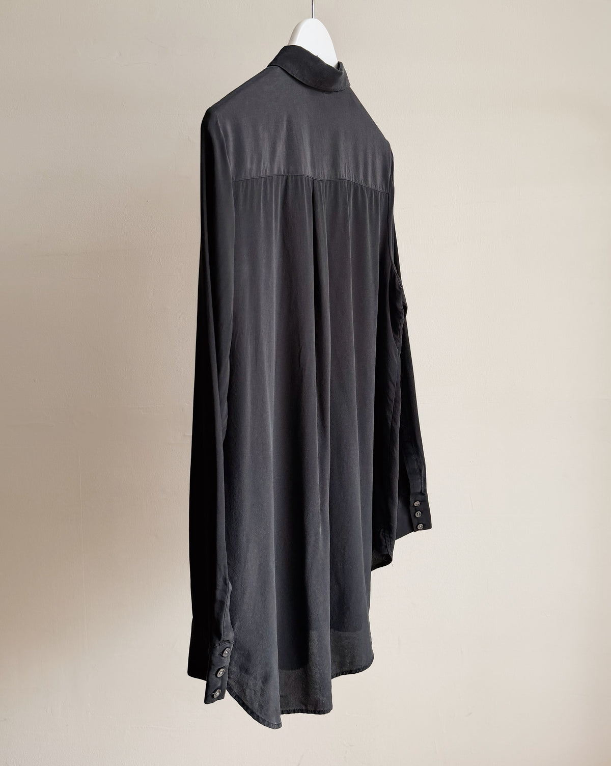 Obsidian Classic Silk Button Up - Hey Jude