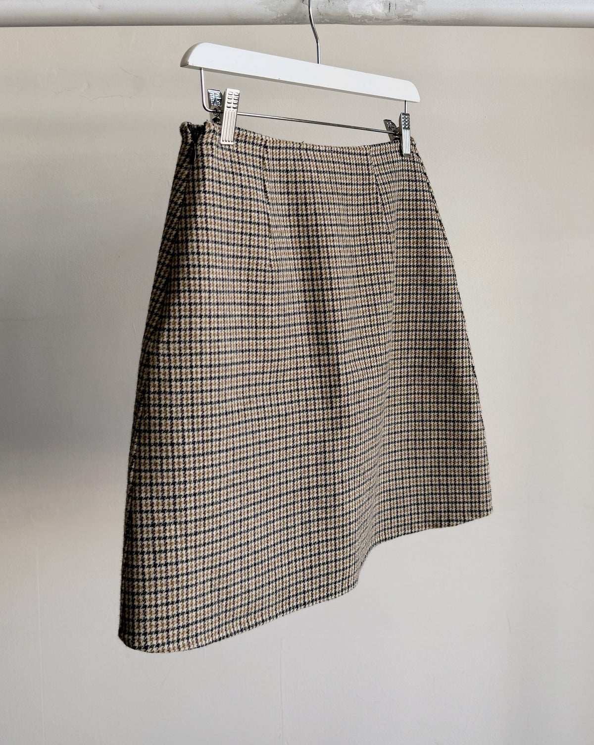 Beige Houndstooth Wool Short Skirt
