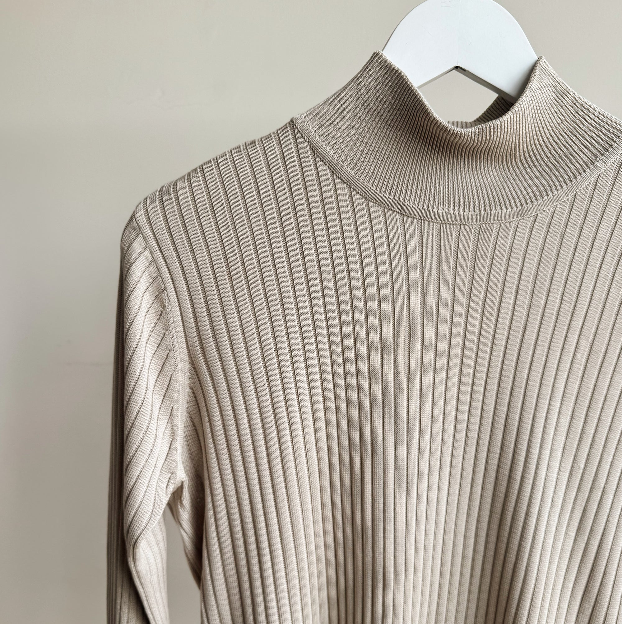 Oat Ribbed Mockneck Knit - Hey Jude