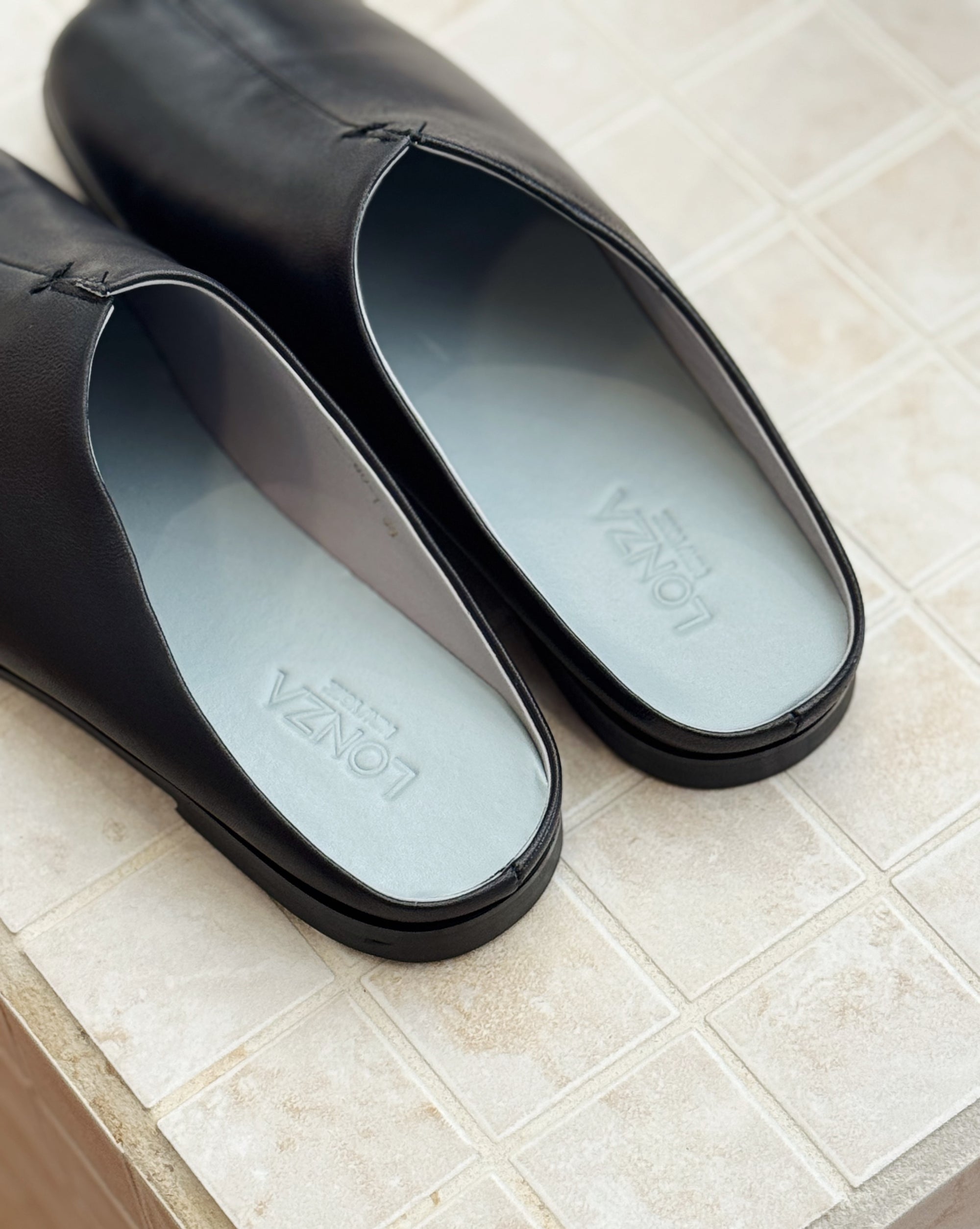 Lonza | Corfu Leather Mules in Black - Hey Jude
