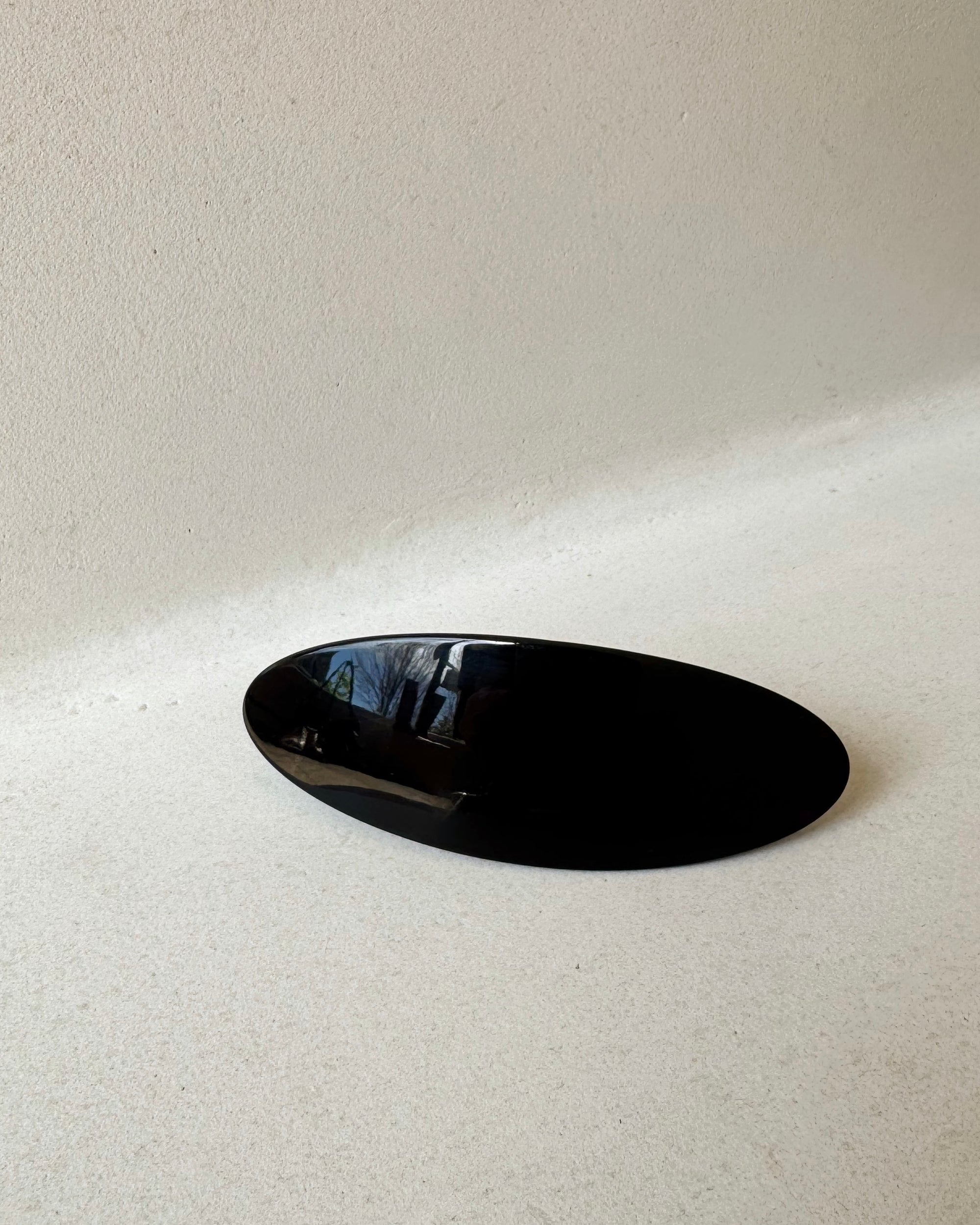 Parcelona | French Oval Hair Barrette in Black - Hey Jude