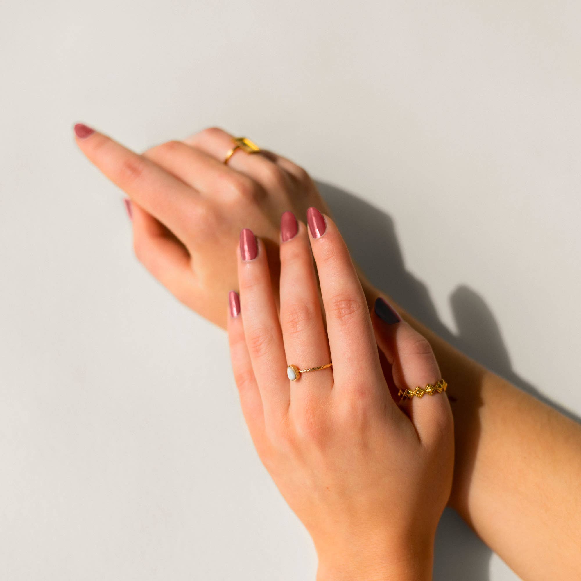 BKIND - Vegan & 21-free Nail Polish - Su'l bord - Hey Jude