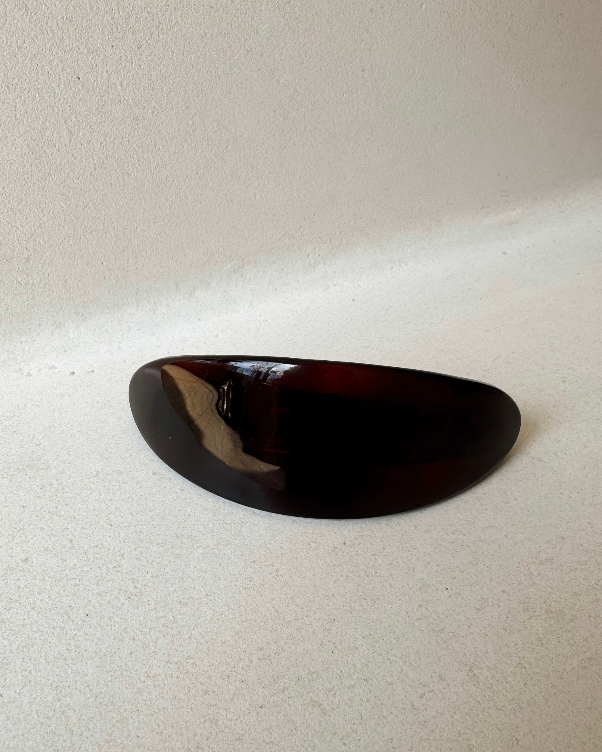 Parcelona | French Oval Hair Barrette in Tortoise - Hey Jude