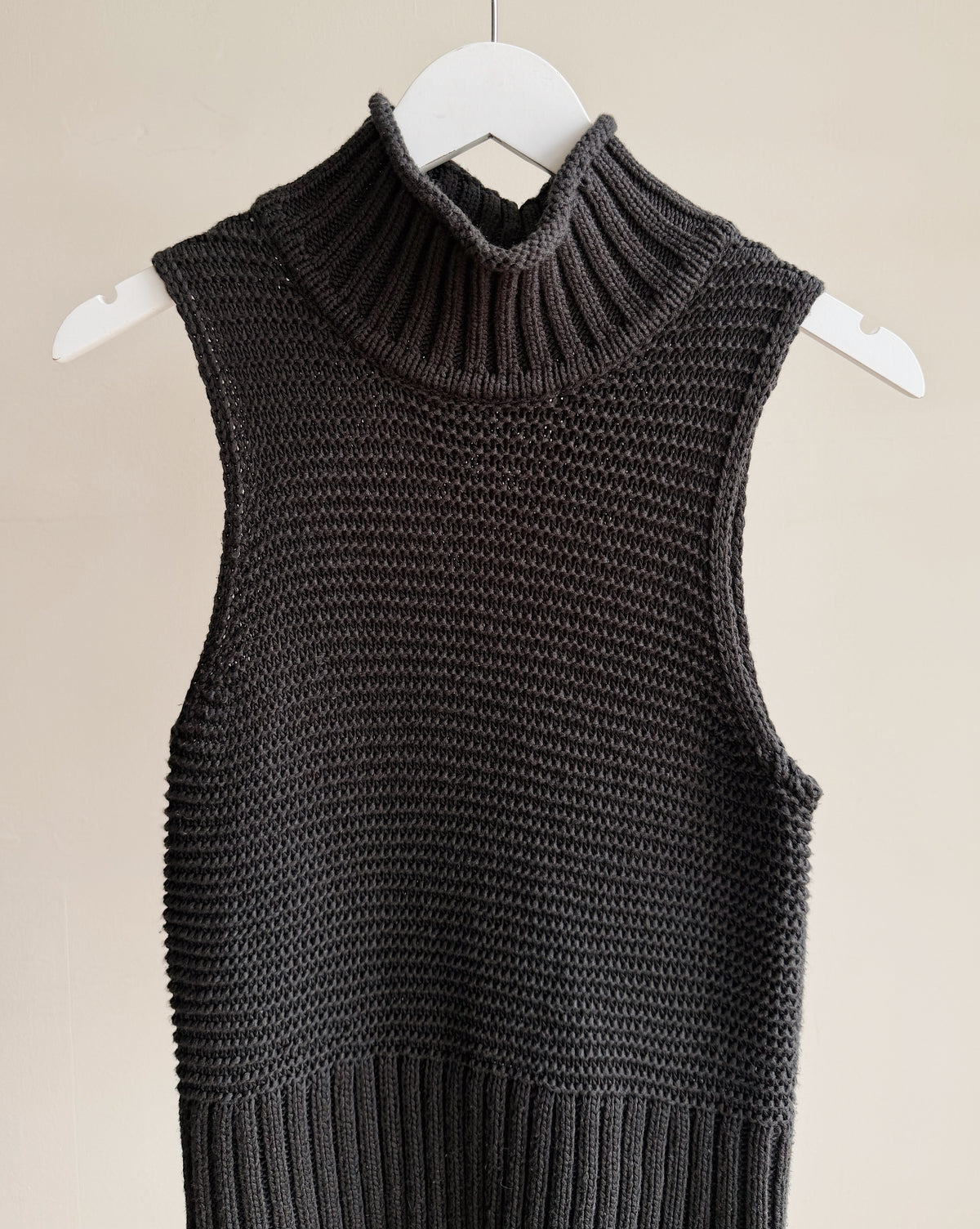 Washed Black Knit Sleeveless Turtleneck - Hey Jude