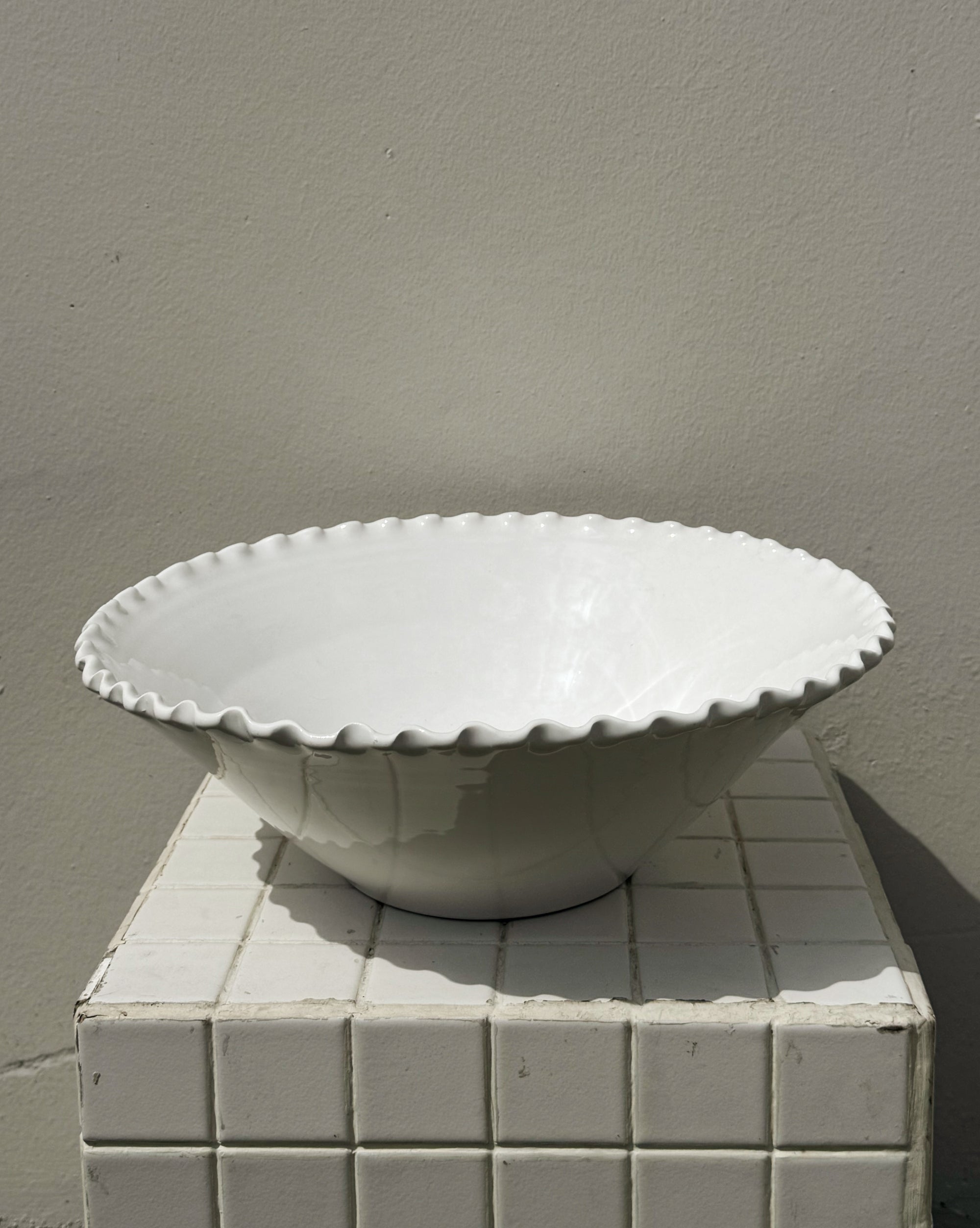 Ruffle Milk Ceramic Bowl - Hey Jude