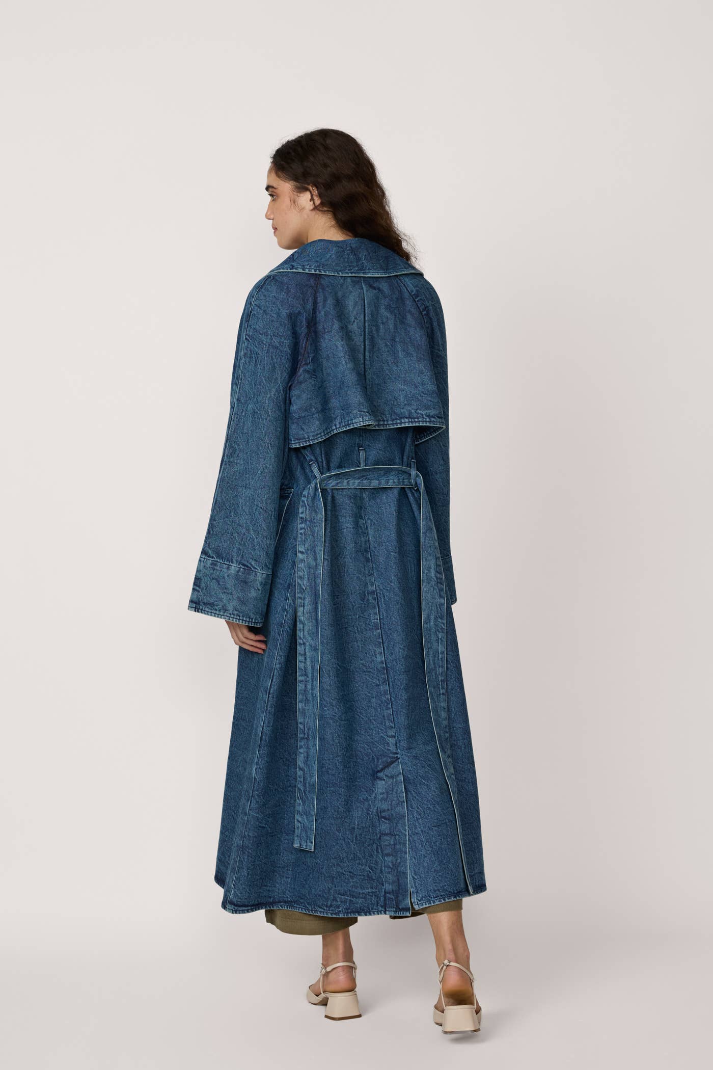 LAUDE the Label | Marin Trench Coat in Washed Denim