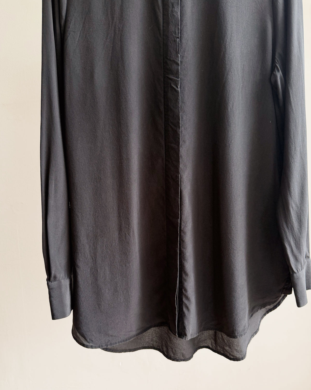 Obsidian Classic Silk Button Up - Hey Jude