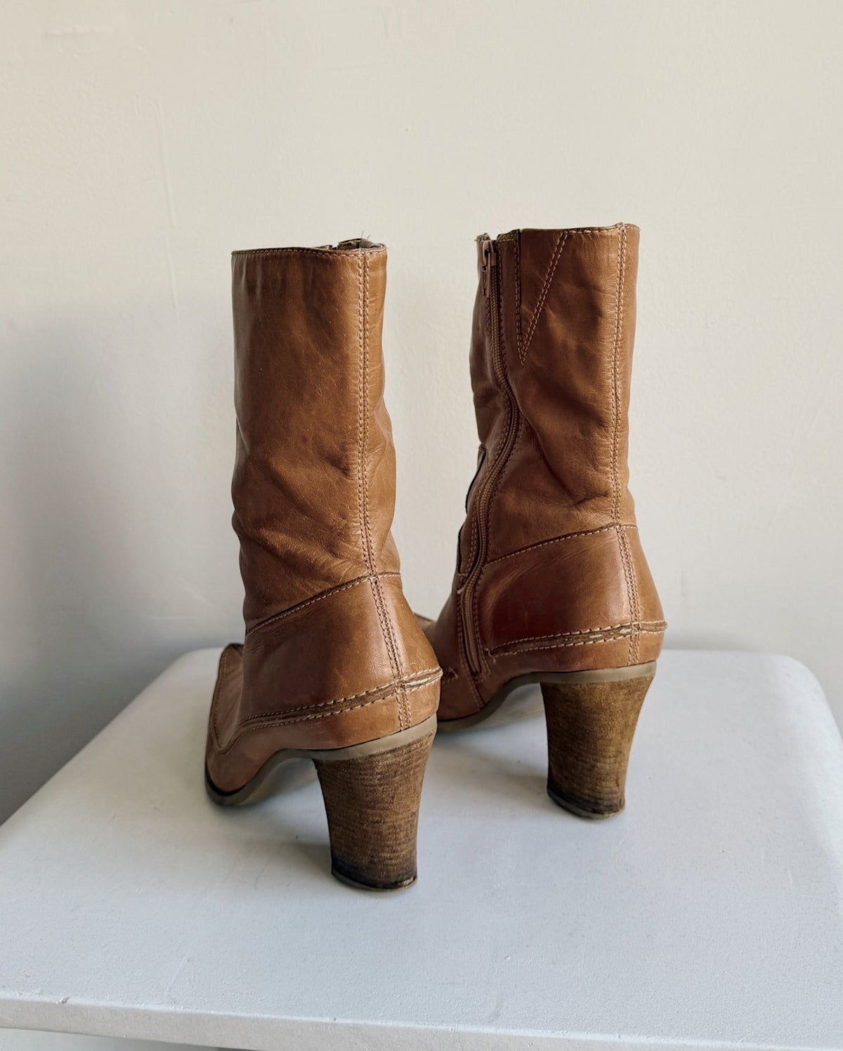 Camel Leather Western Boots  | Size 8