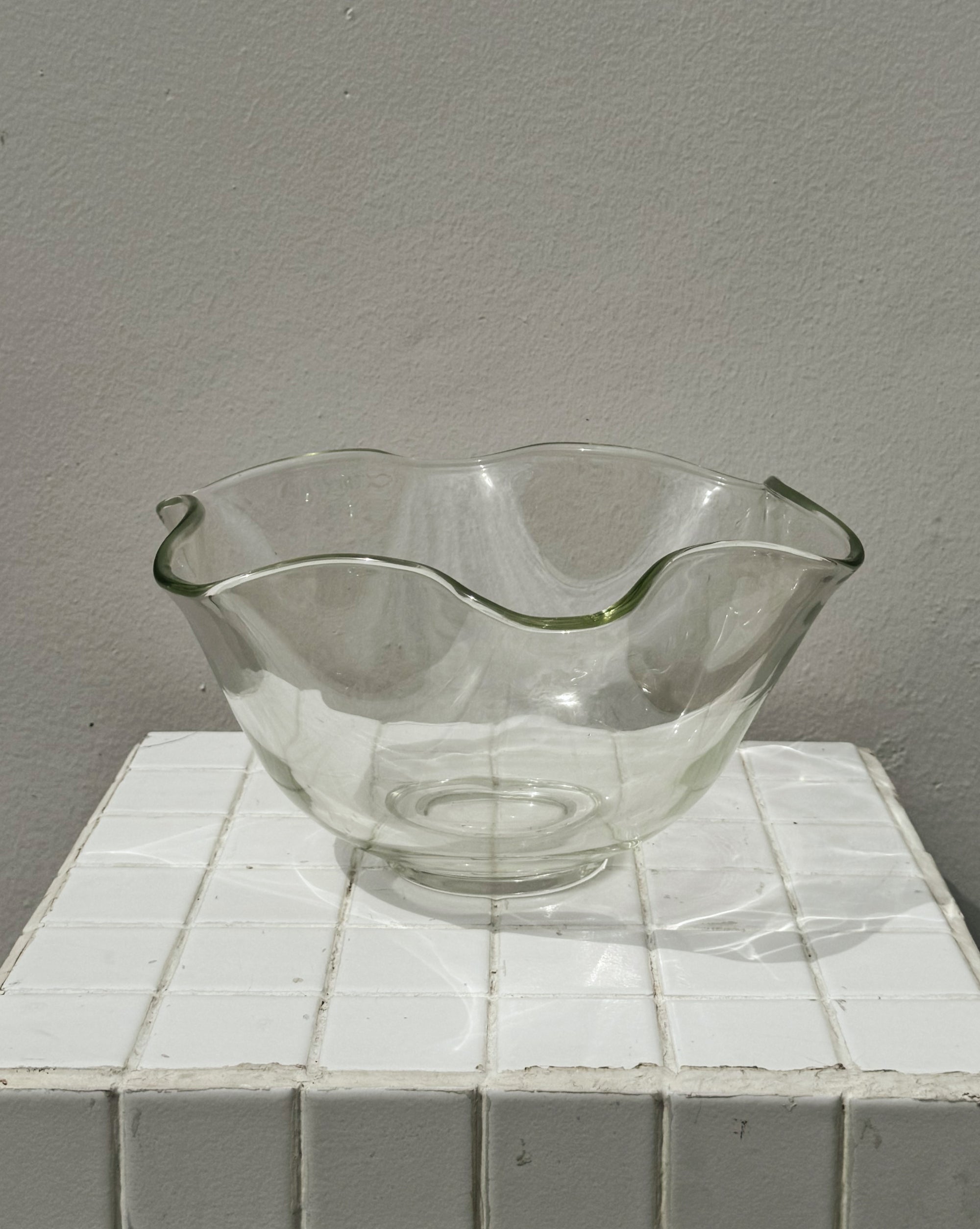 Clear Wavy Glass Bowl - Hey Jude