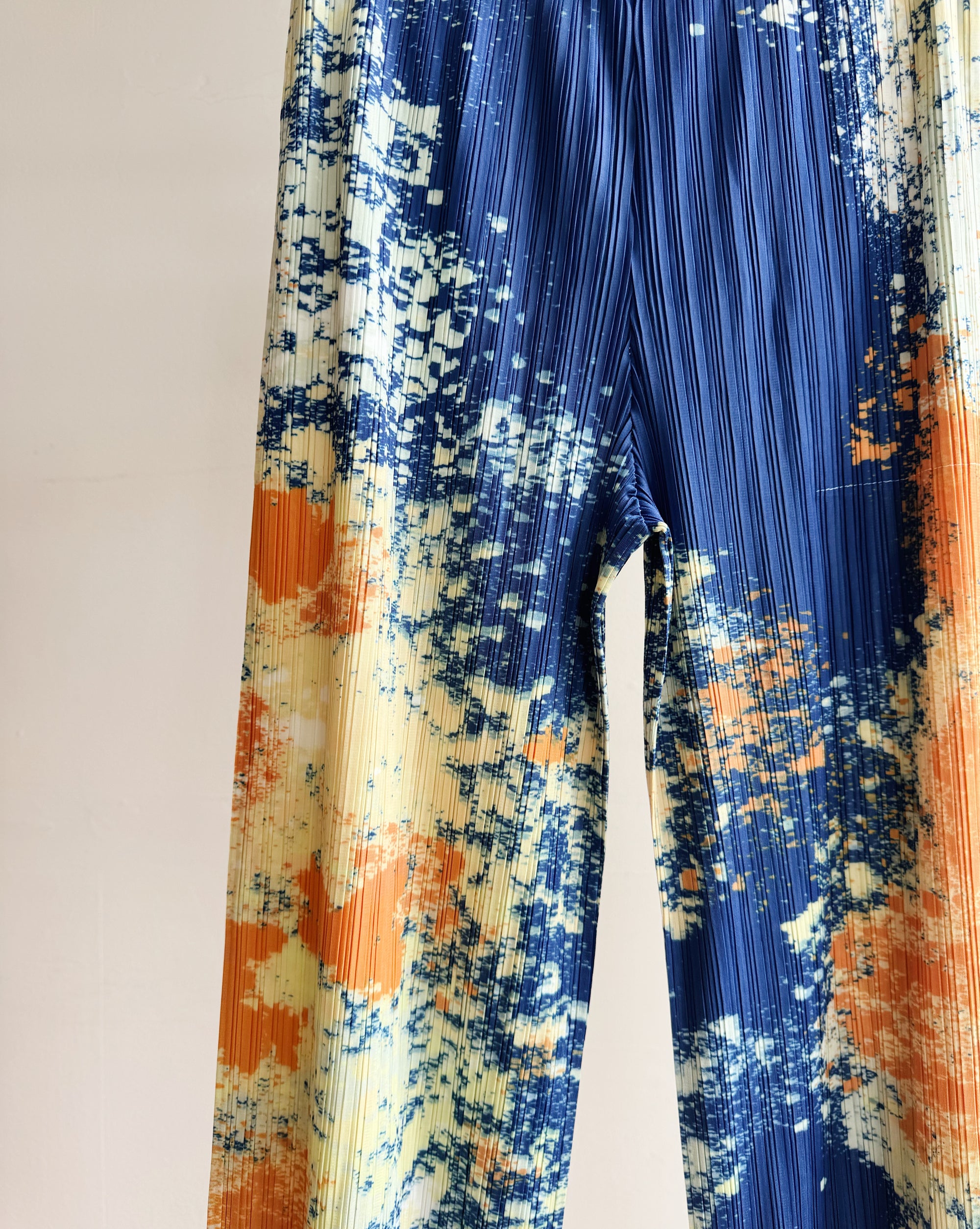 Watercolour Abstract Pleated Trousers
