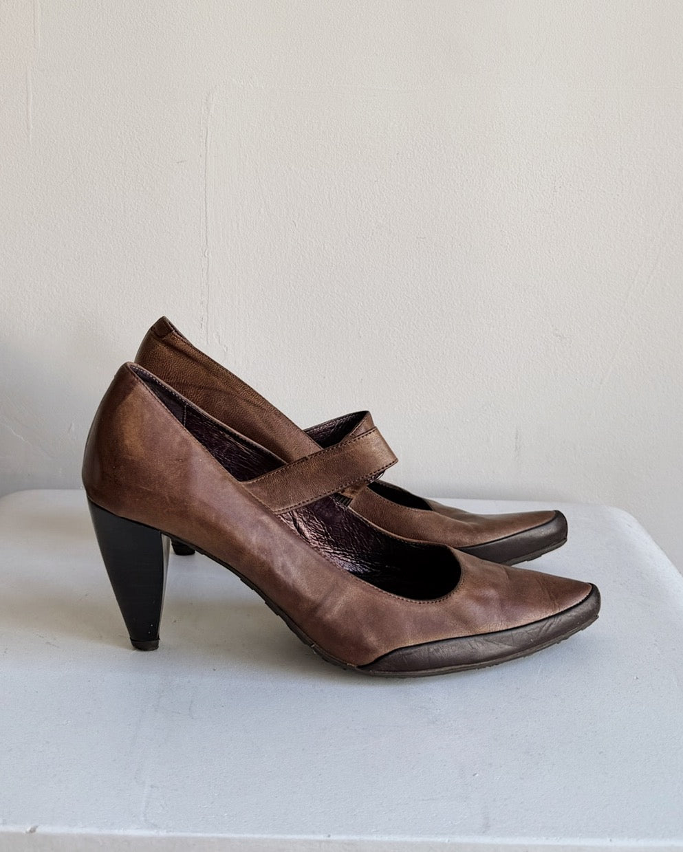 Mushroom Leather Mary Jane Pumps | Size 38