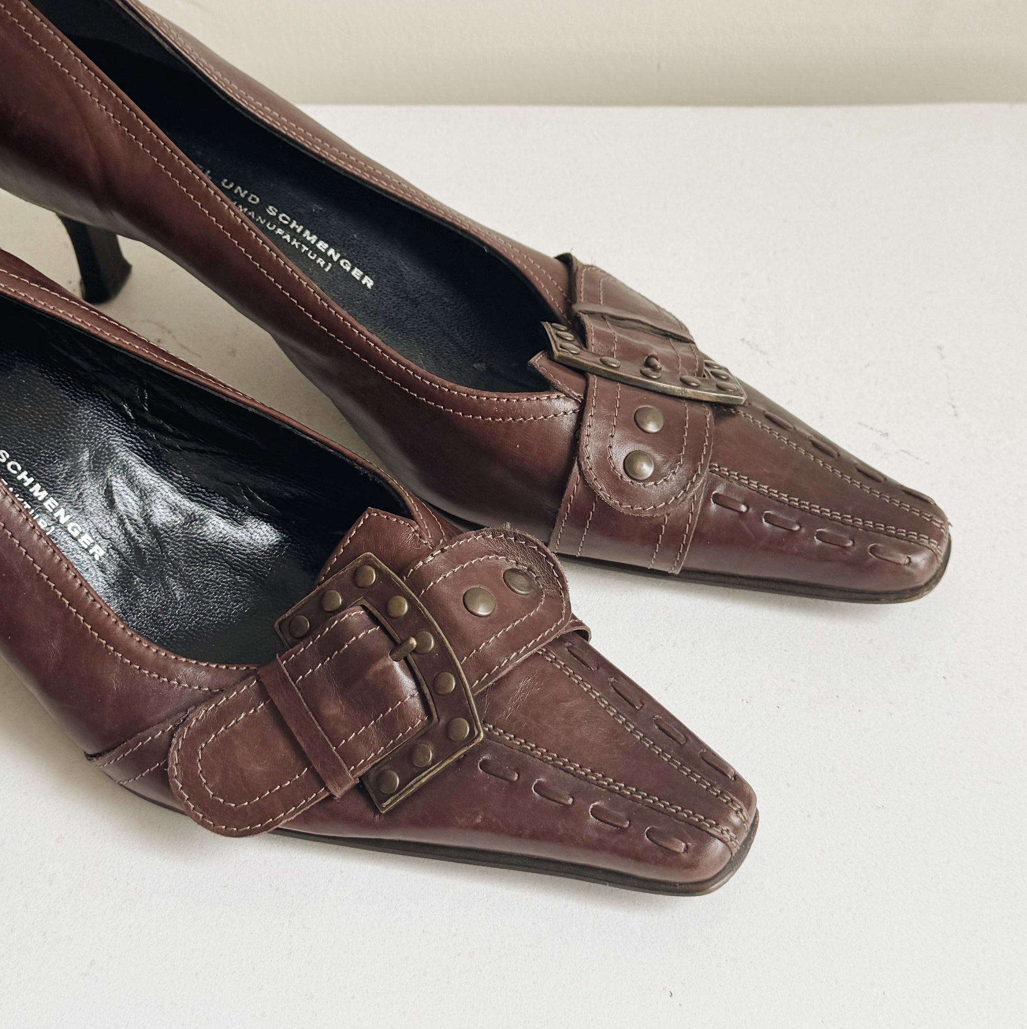 Brown Buckle Pointed Leather Pumps | Size 7