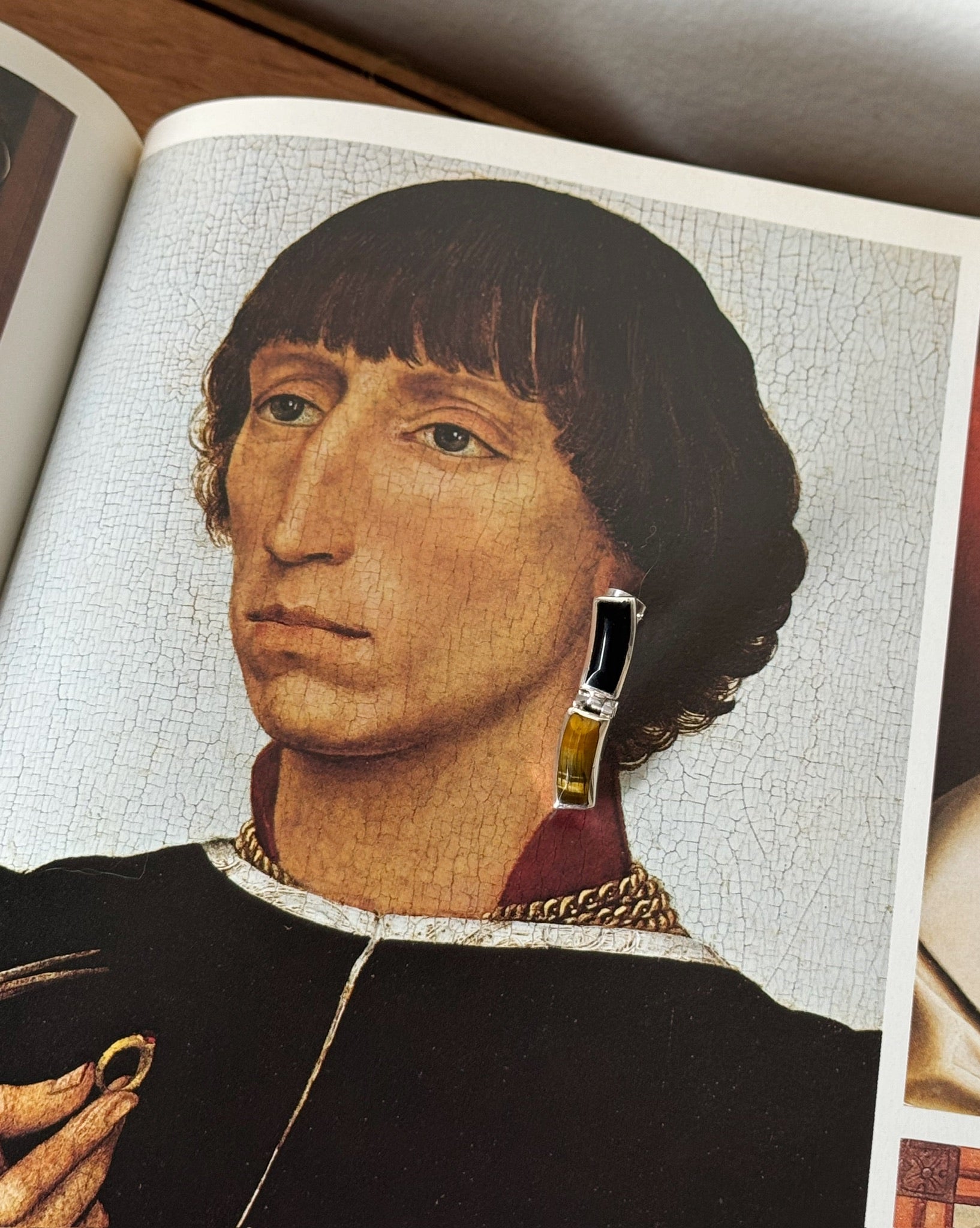 Vintage Silver Wavy Stone Earrings - Hey Jude