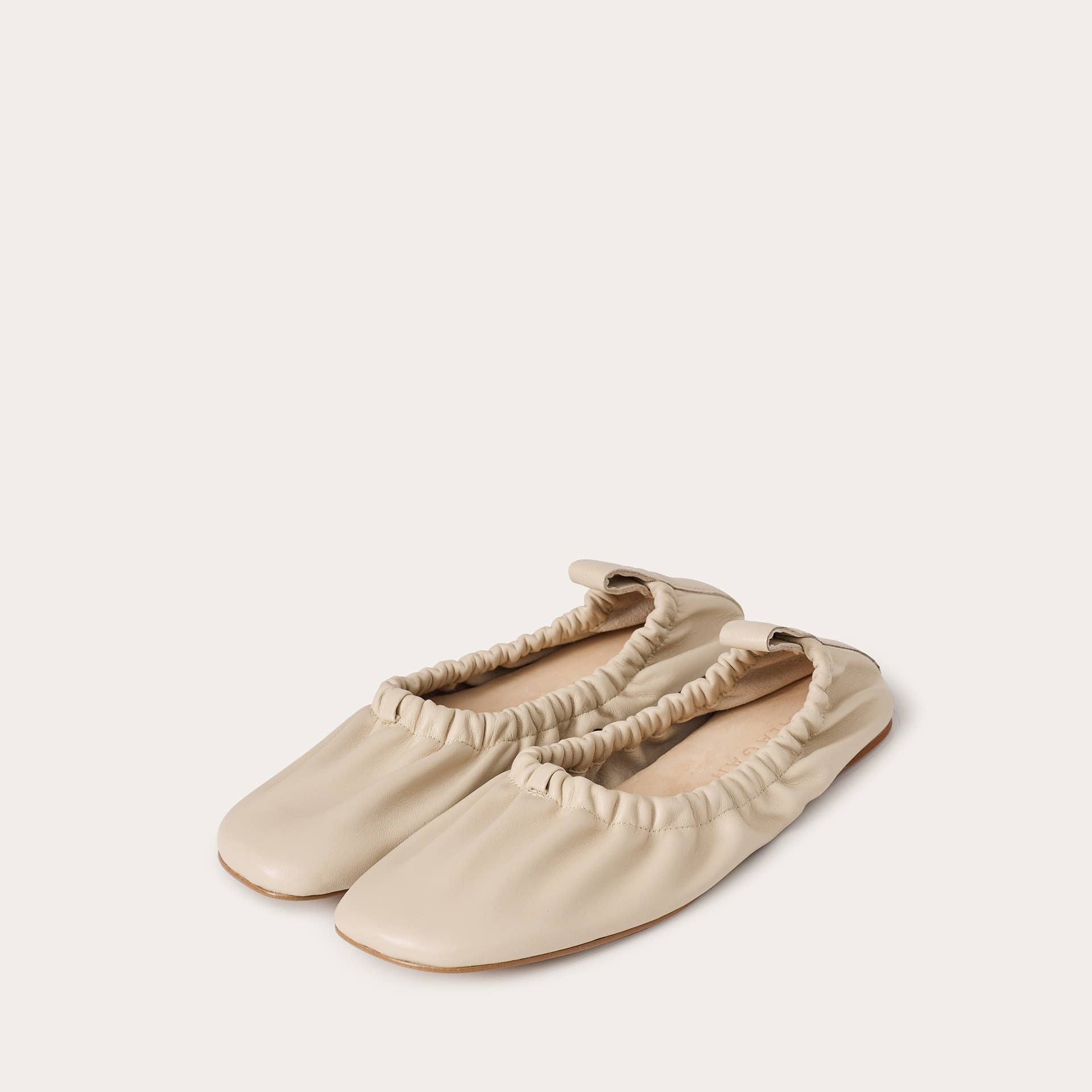 Balagan Studio | Charms Ballerina in Beige