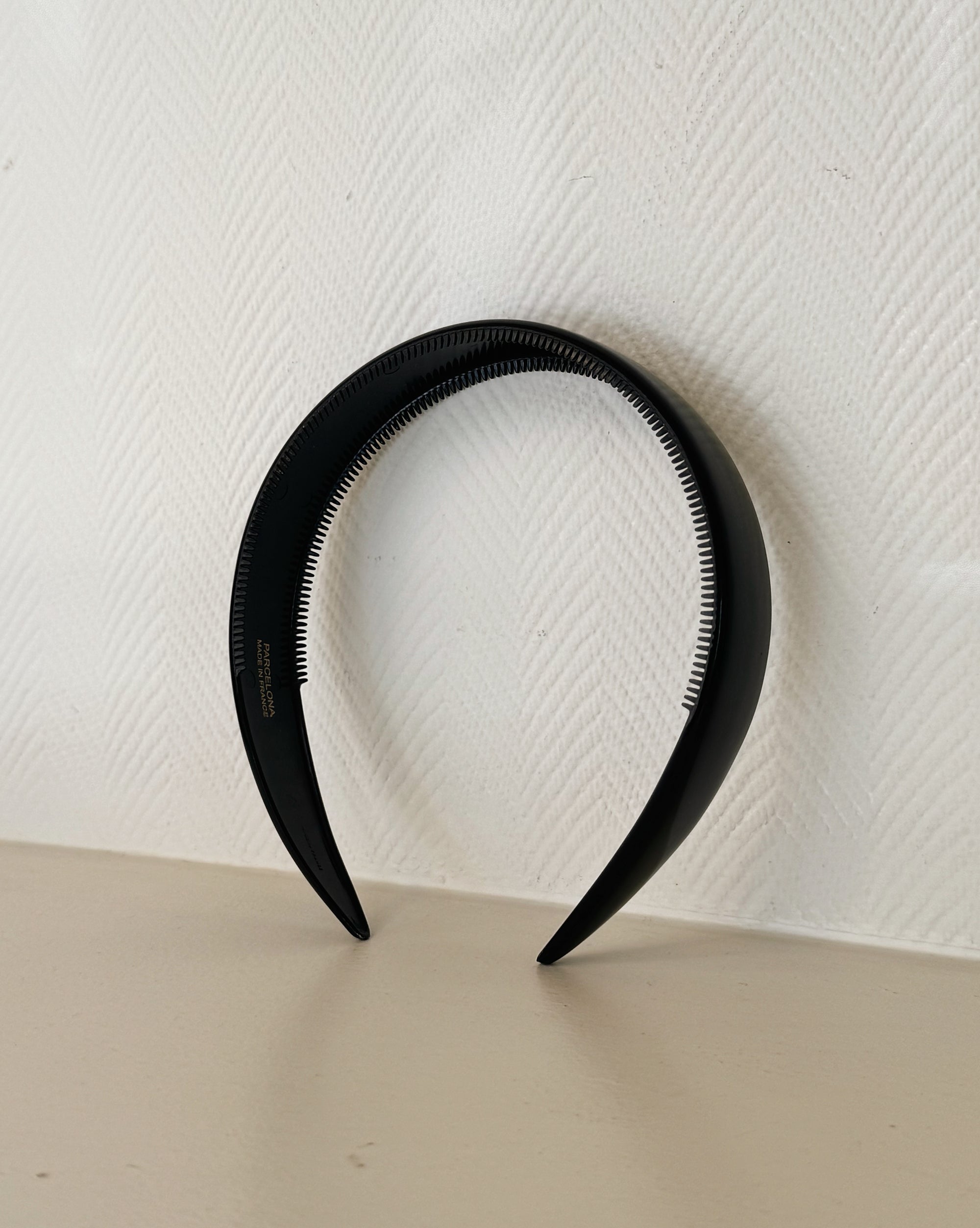 Parcelona | French 1" Black Headband