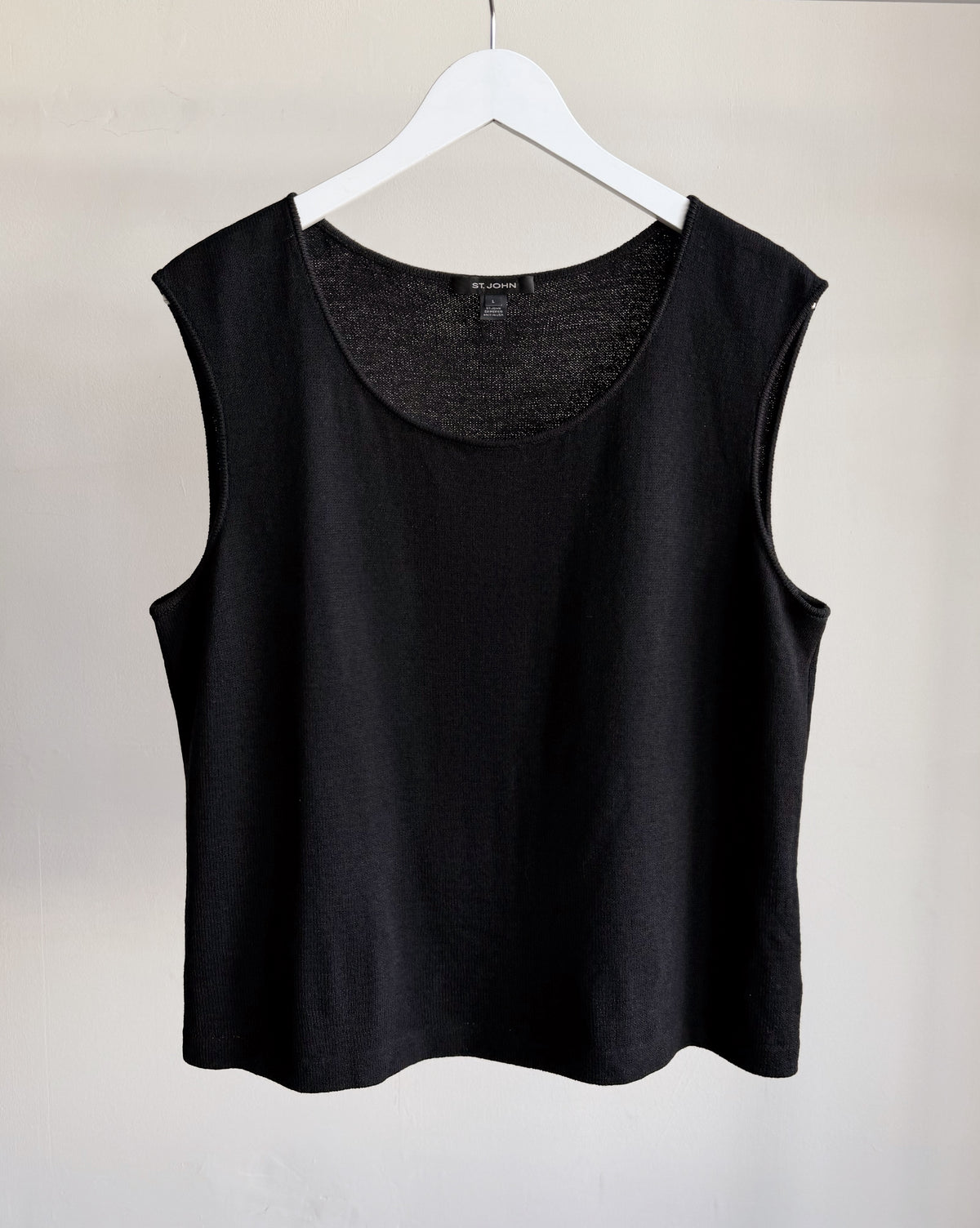St John Black Wool Round Neck Knit