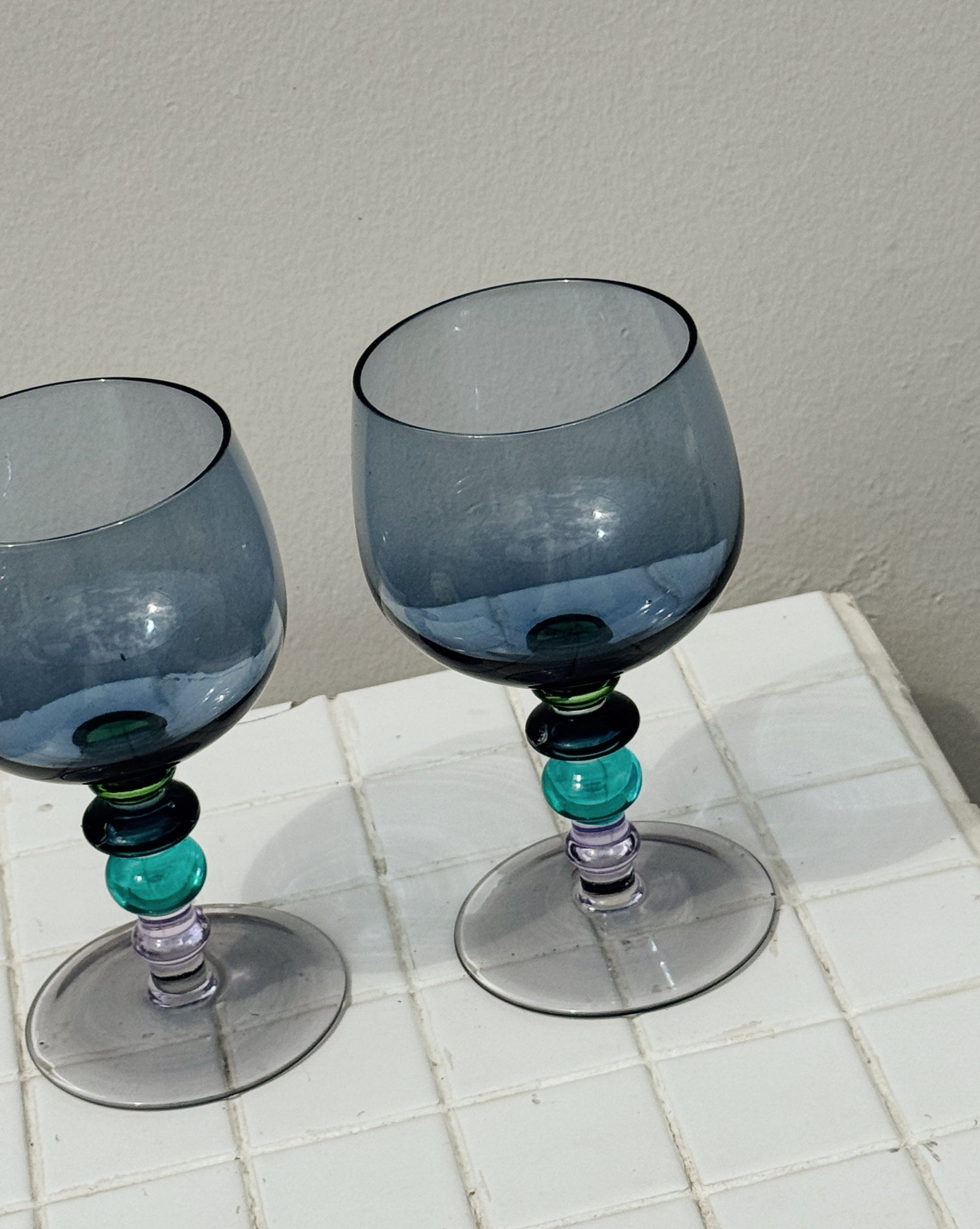 Gemstone Bubble Smoked Glasses - Hey Jude