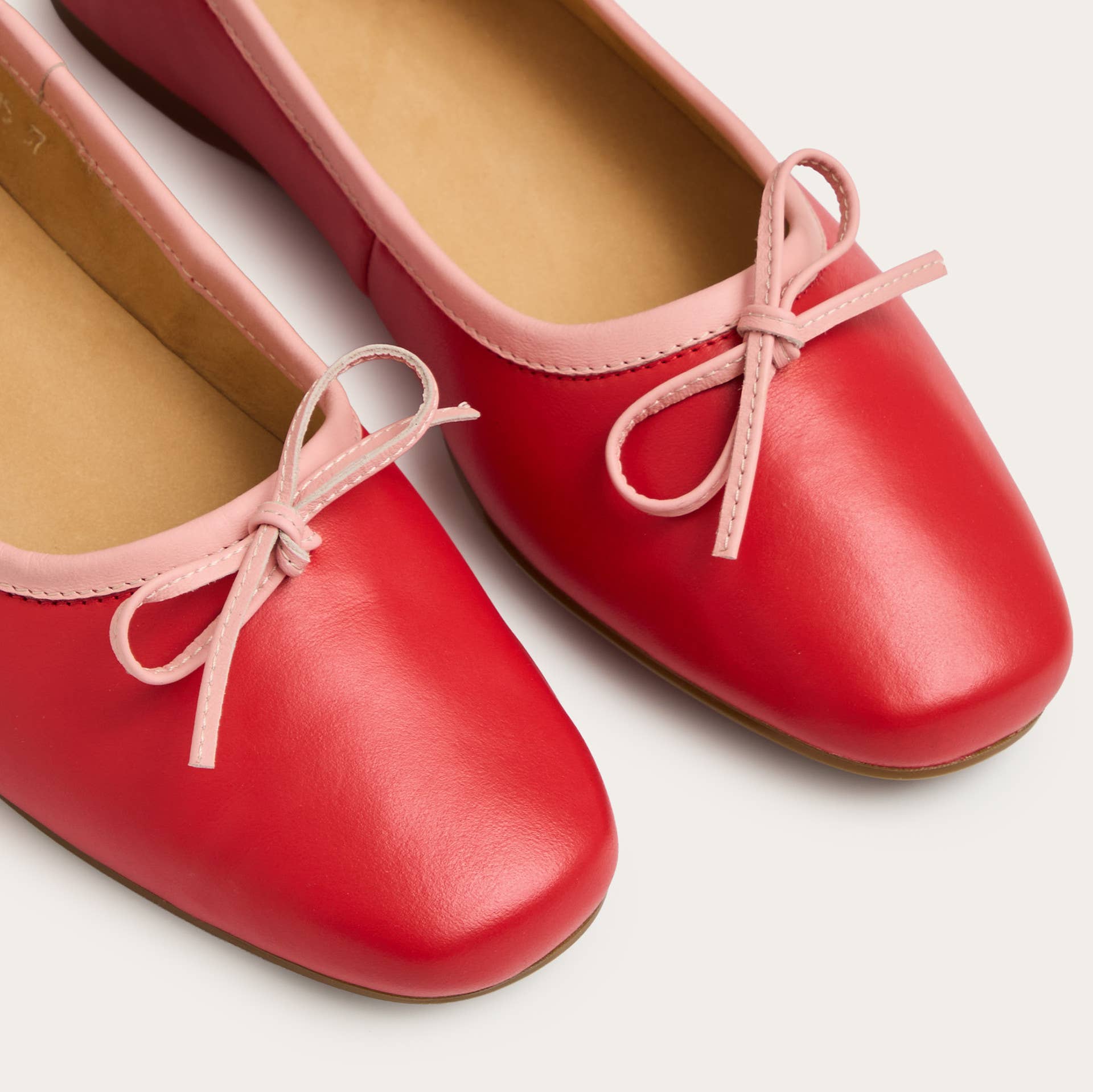 Balagan Studio - Marie Ballerina, red Balagan ♡ She is Sunday: Red / 38 - Hey Jude