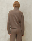 Lèmme | Cashmere Blend Turtleneck in Walnut