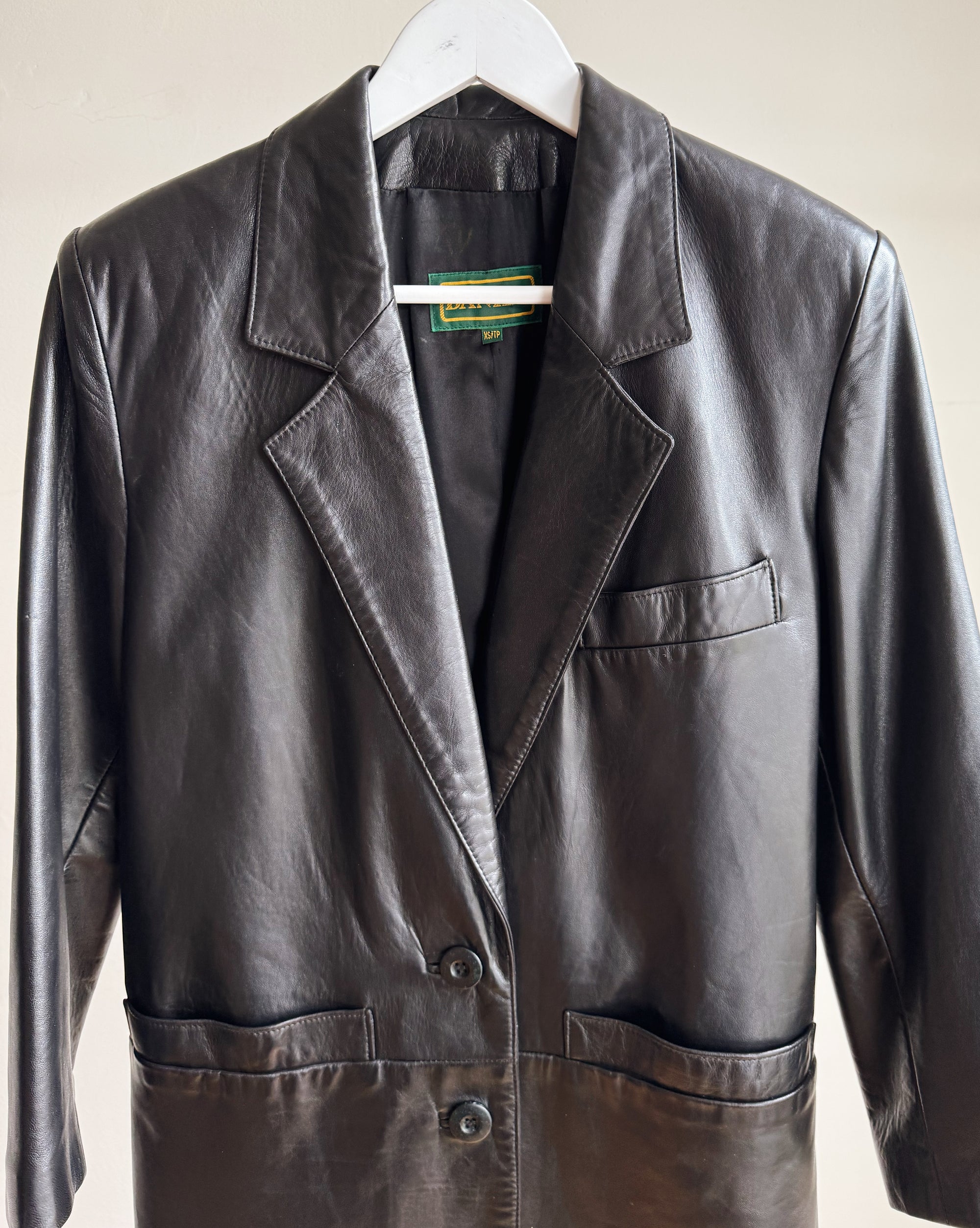 Onyx Danier Leather Blazer