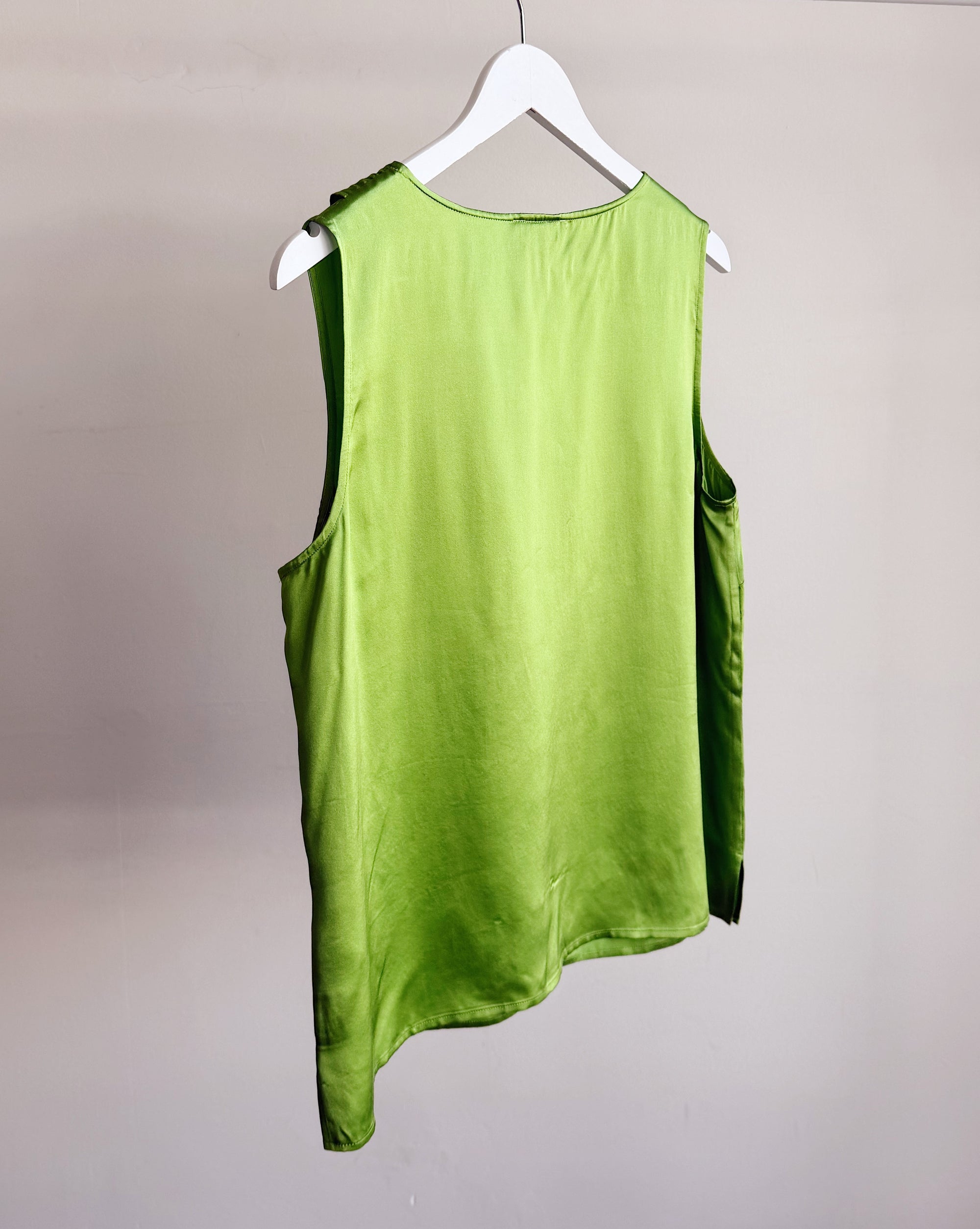 Moss Silk Ruffle Sleeveless Tank