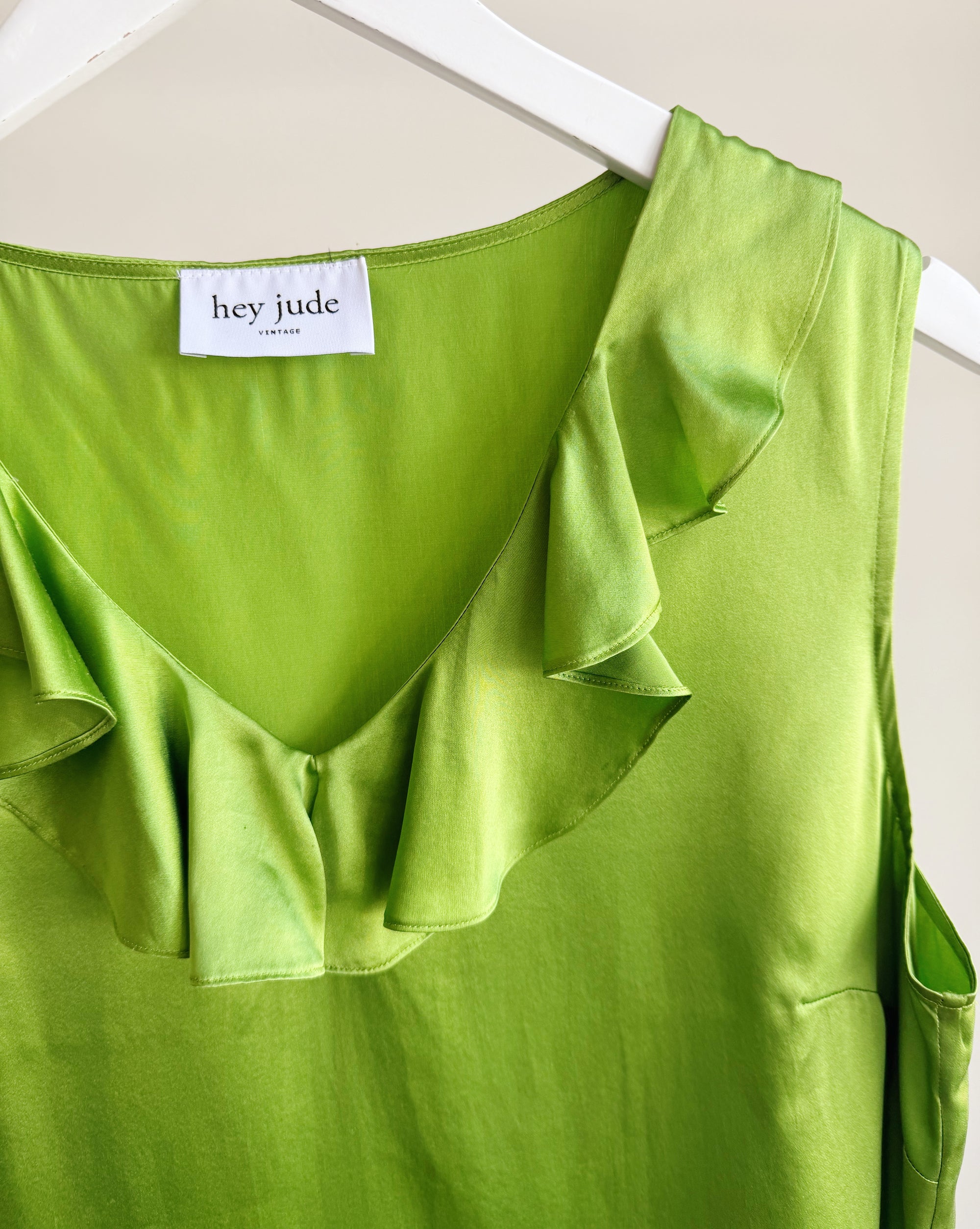 Moss Silk Ruffle Sleeveless Tank
