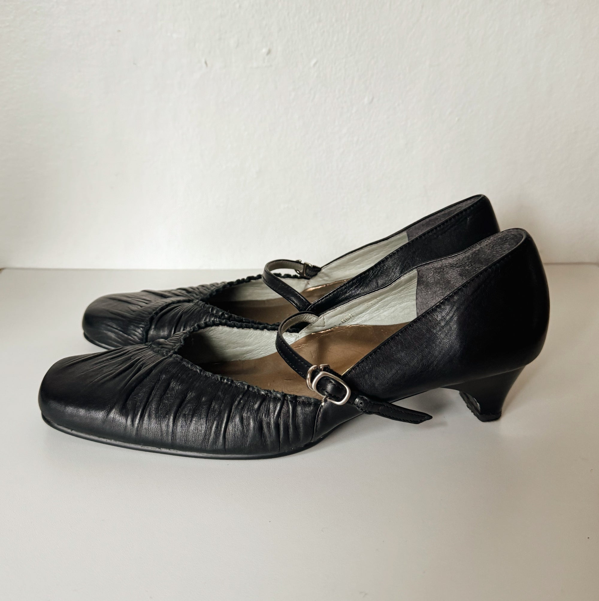Black Ruched Leather Mary Janes | Size 6.5 - Hey Jude