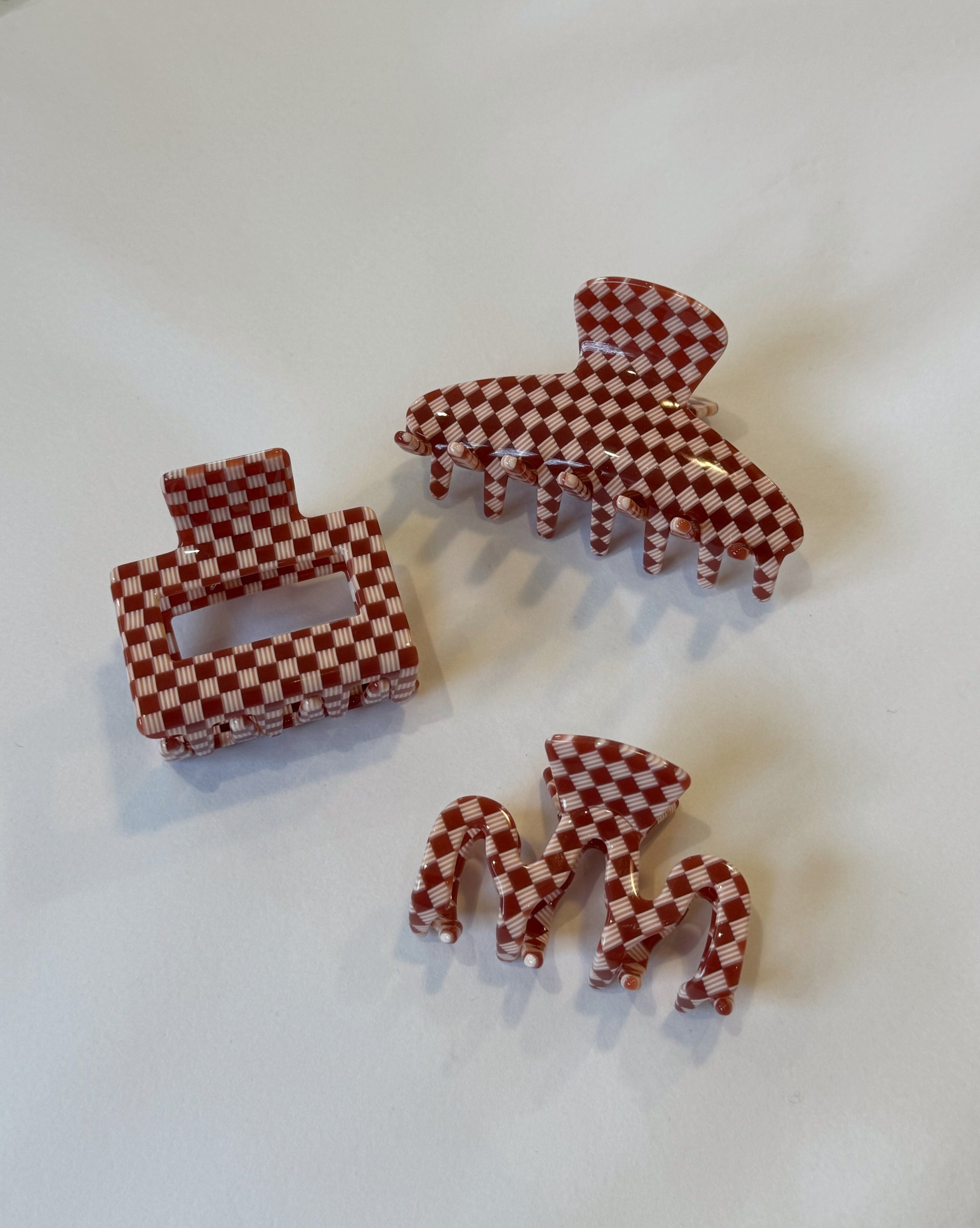 Adorro | Small Red Gingham Hair Claw - Hey Jude