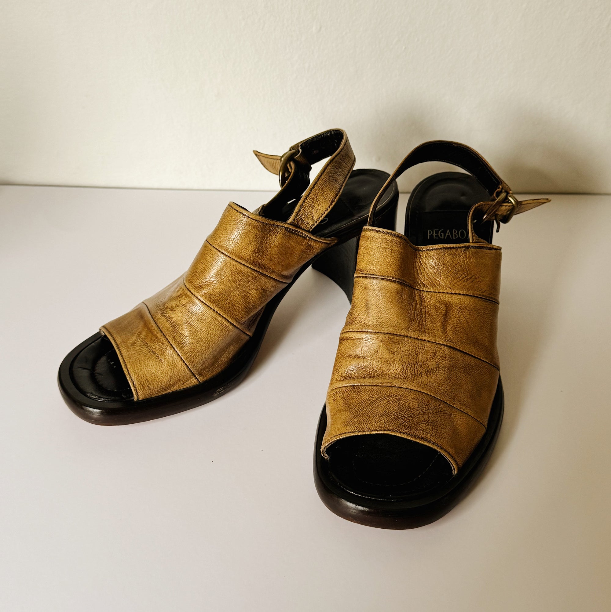 Shitaki Leather Slingback Sandals | Size 39 - Hey Jude