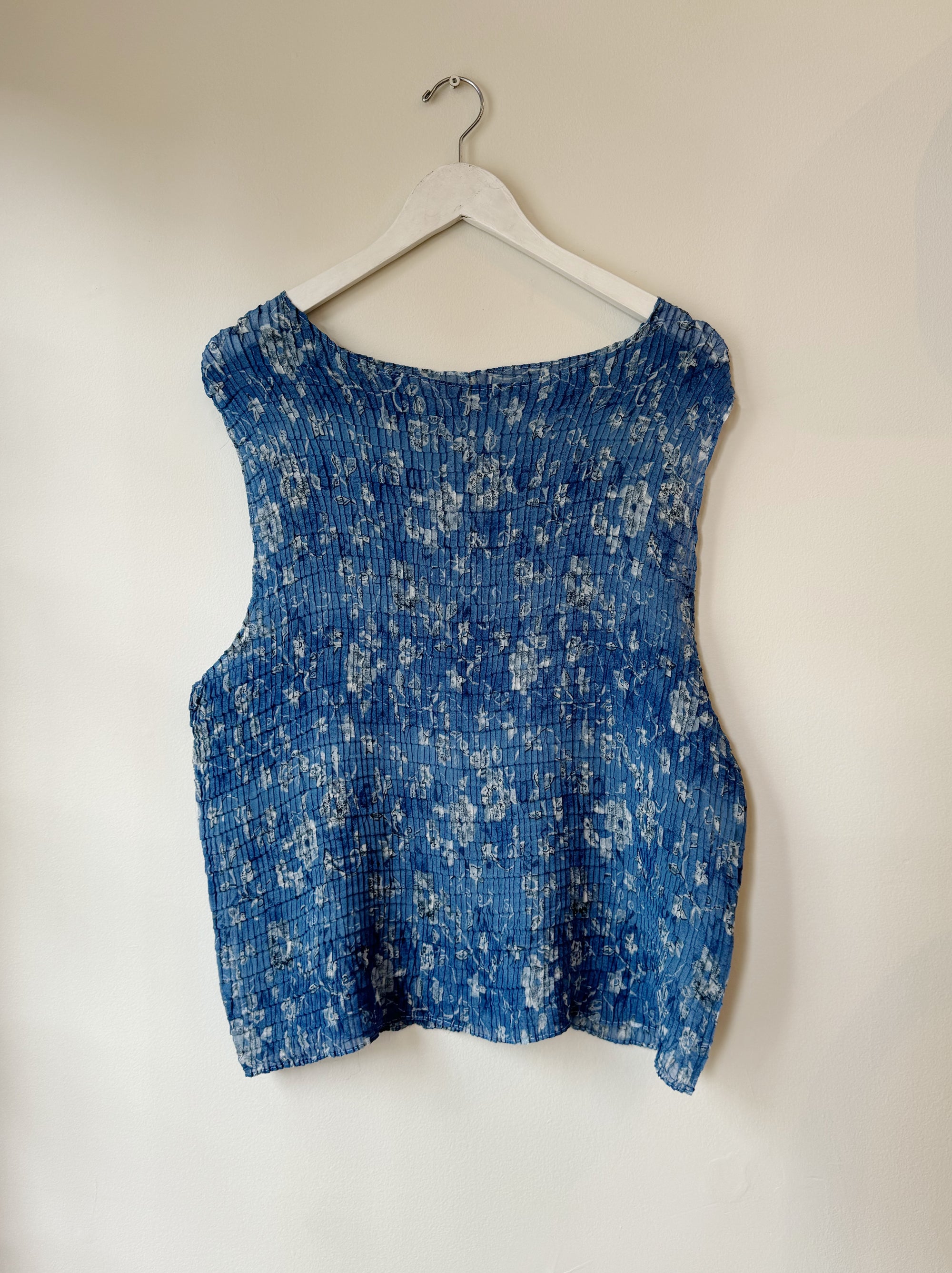 Blue Floral Sheer Pleat Top