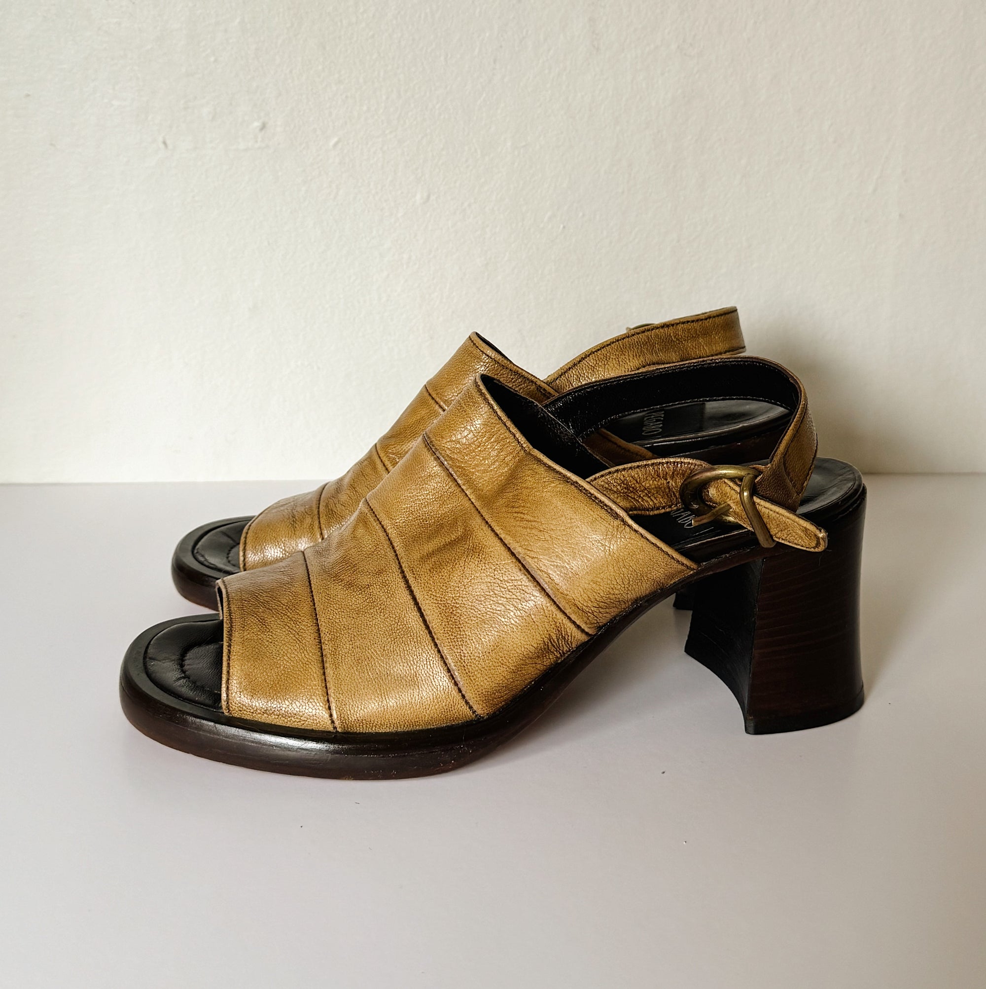 Shitaki Leather Slingback Sandals | Size 39 - Hey Jude